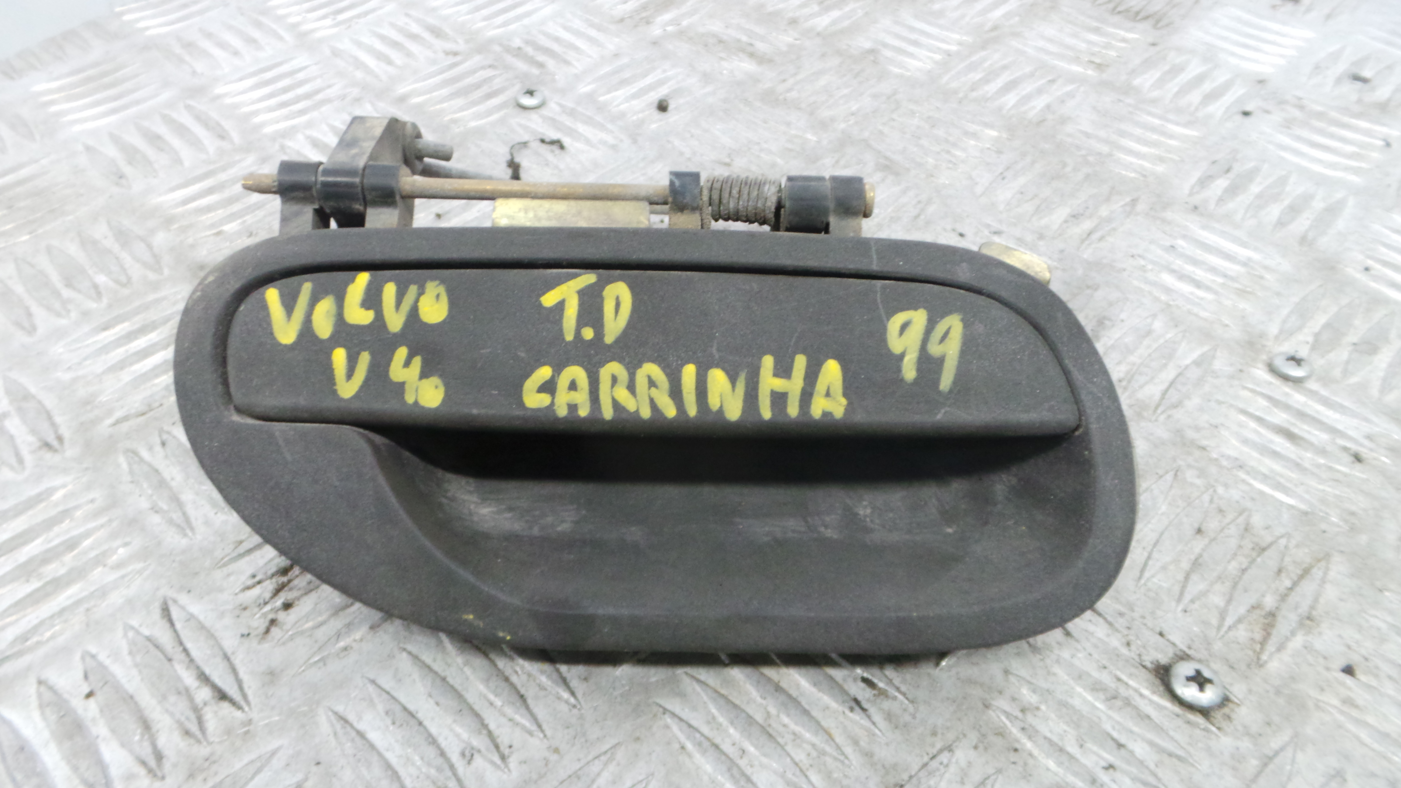 Puxador Exterior Trás Direita   30822236 - VOLVO V40 Combi (645)-37080207 Puxador Exterior Trás Direita   30822236 - VOLVO V40 Combi (645)-37080207