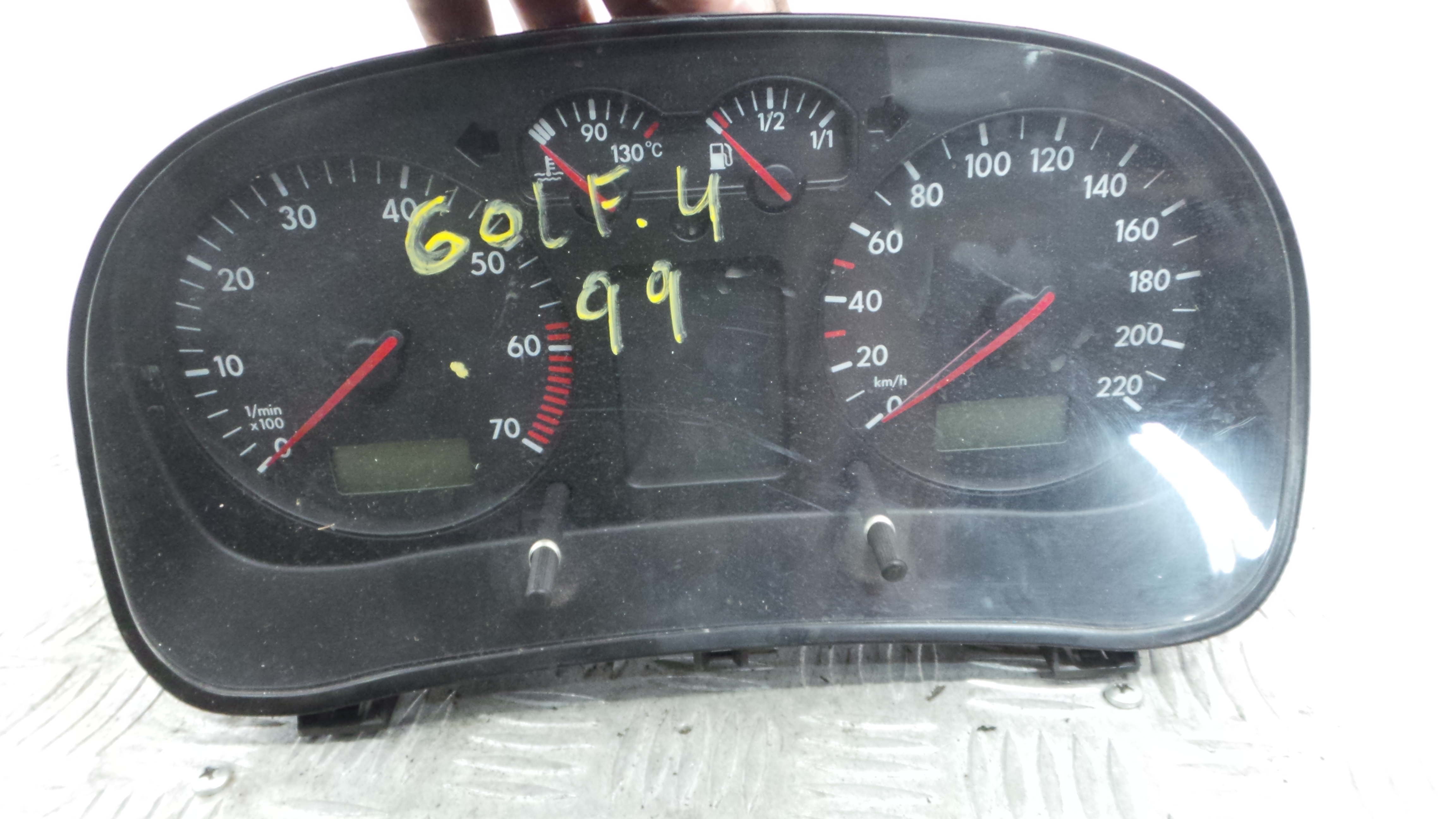 Quadrante 1J0920805 - VW GOLF IV (1J1), GOLF Mk IV (1J1)-37081554