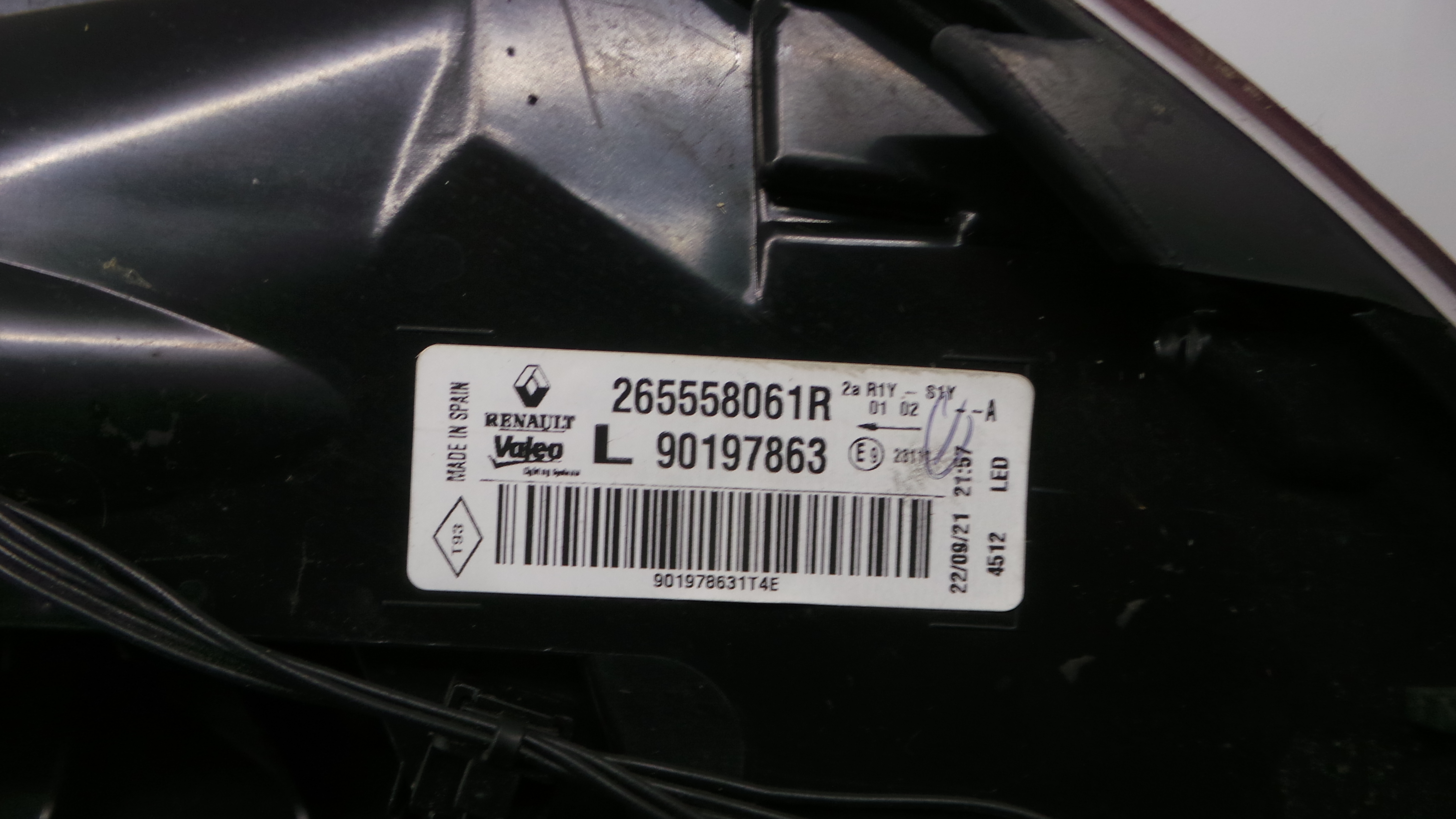 Farolim Stop Esq 265558061R - RENAULT MEGANE IV Hatchback (B9A/M/N_)-37089418