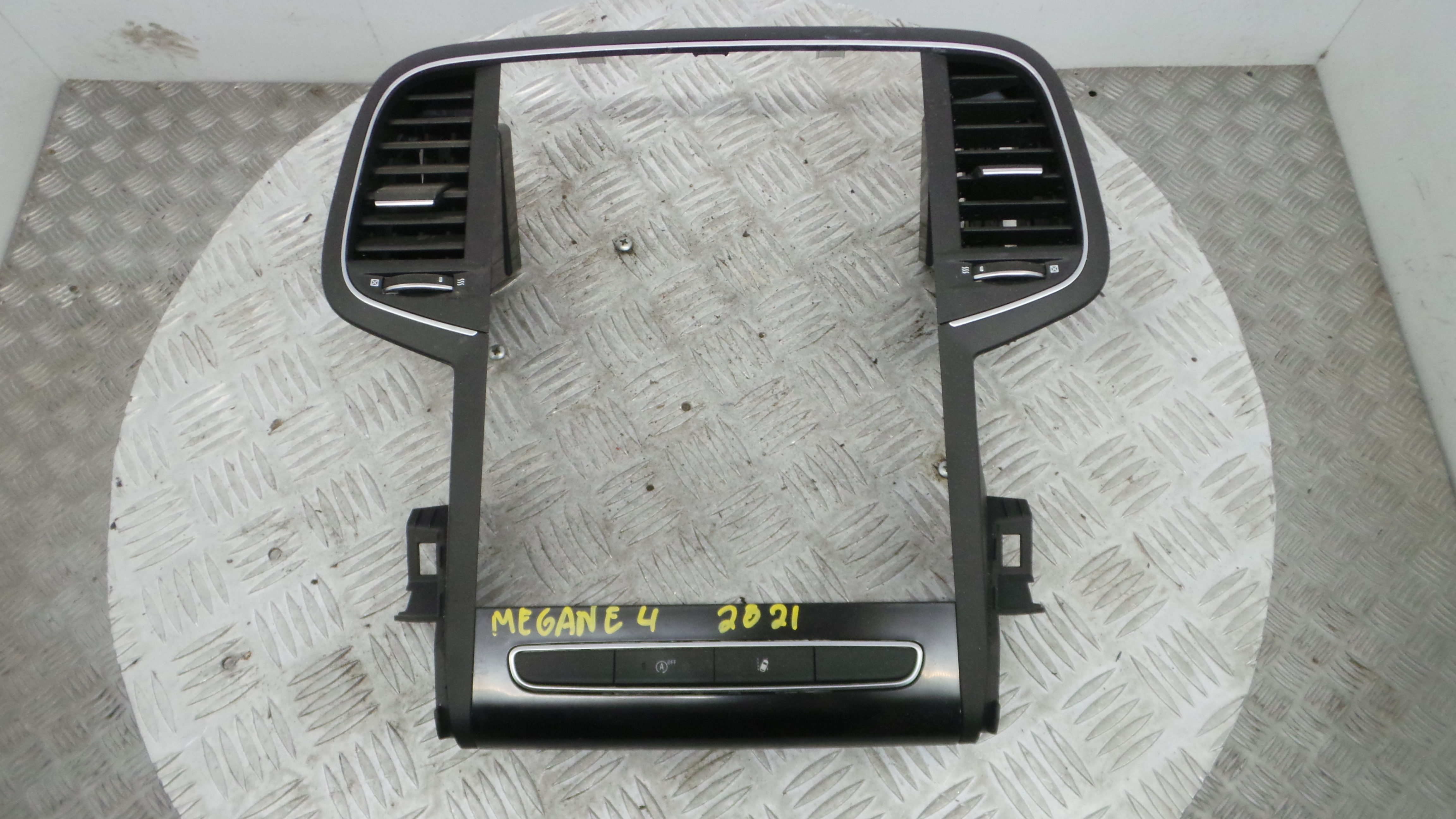 Consola central Tablier  953201 - RENAULT MEGANE IV Hatchback (B9A/M/N_)-37089510
