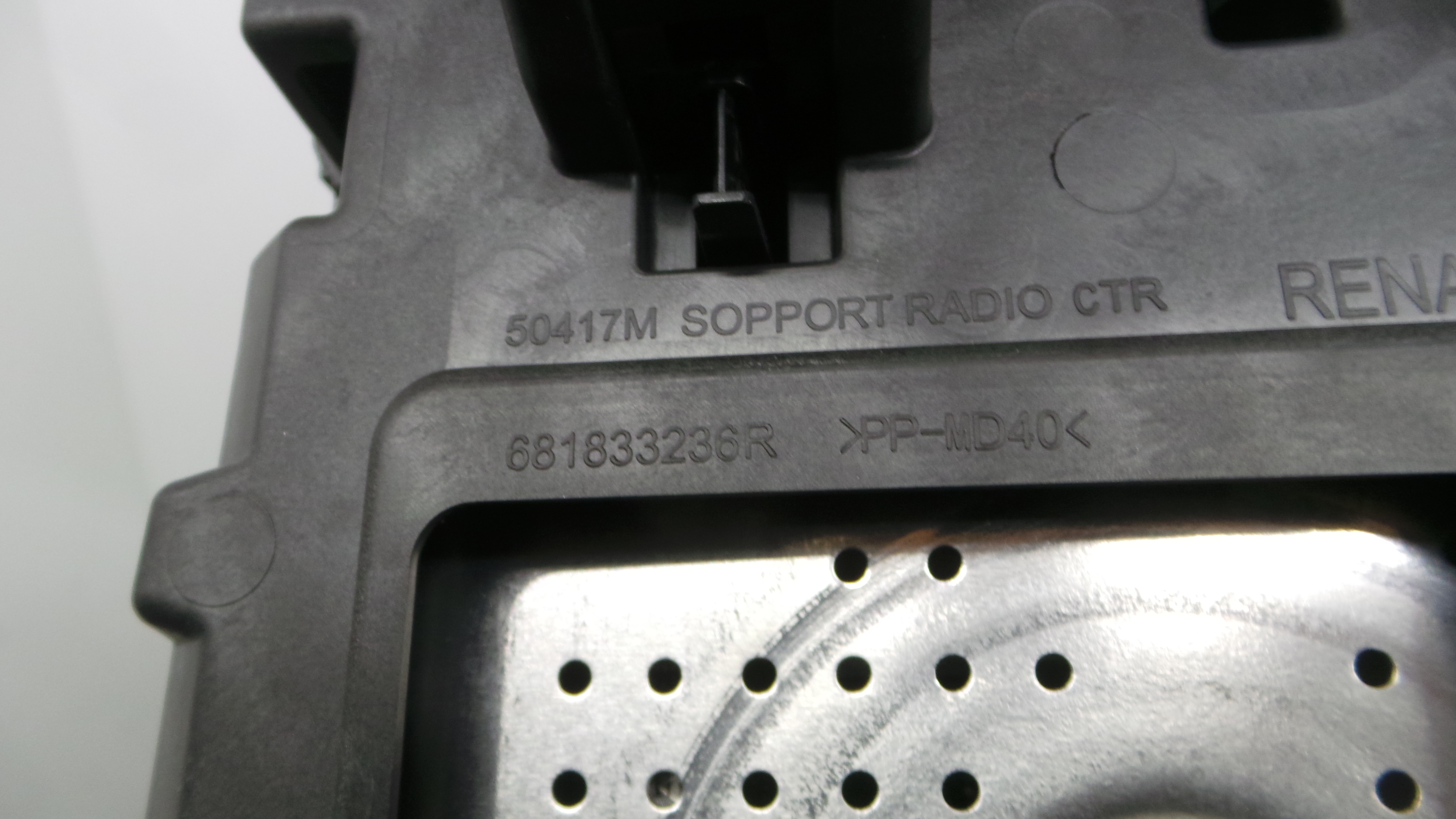 Display do Ar Condicionado / Rádio / GPS / DVD 681833236R - RENAULT MEGANE IV Hatchback (B9A/M/N_)-37089514