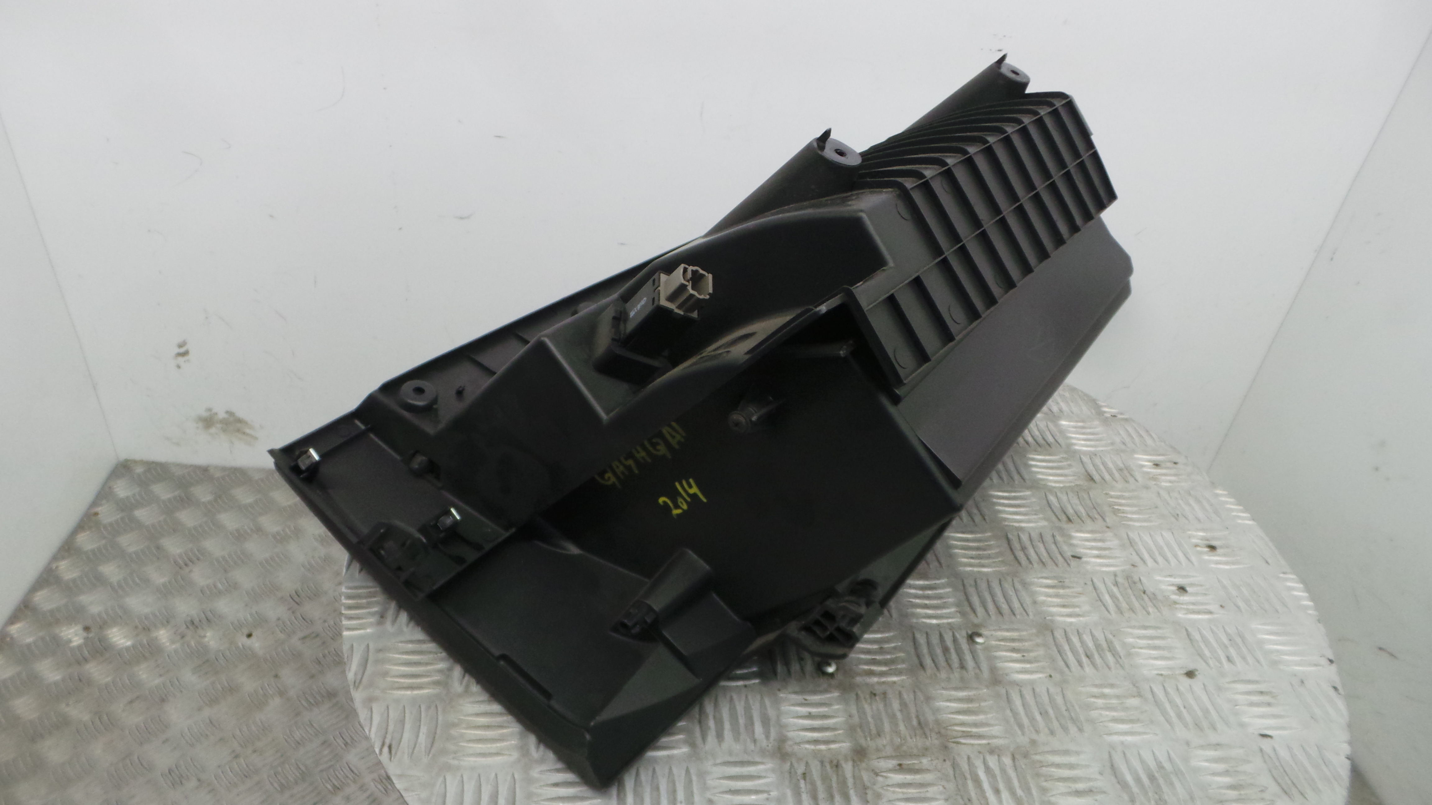 Porta Luvas  68510-4EH0A - NISSAN QASHQAI II SUV (J11, J11_)-37089863