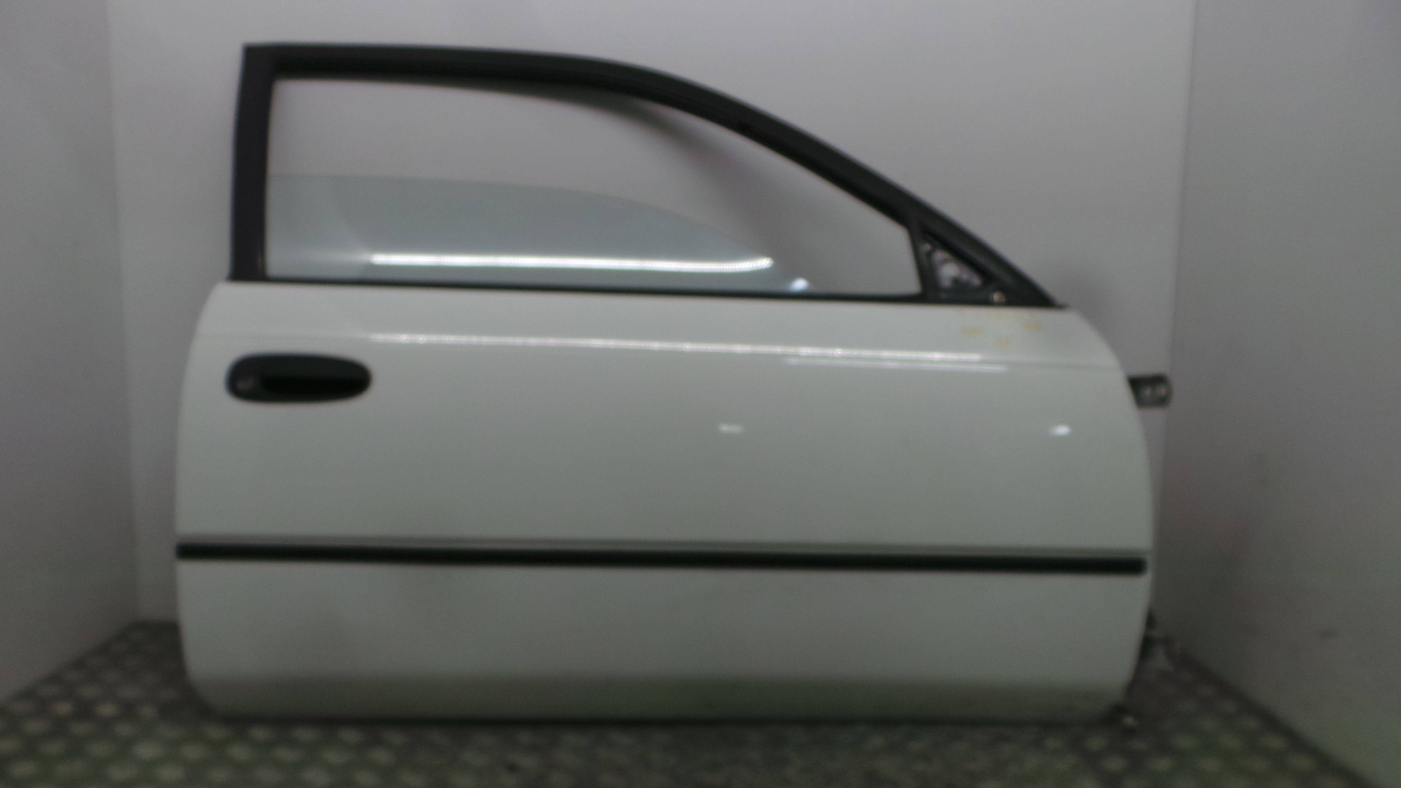 Porta Dto  - TOYOTA COROLLA (_E10_)-37091818