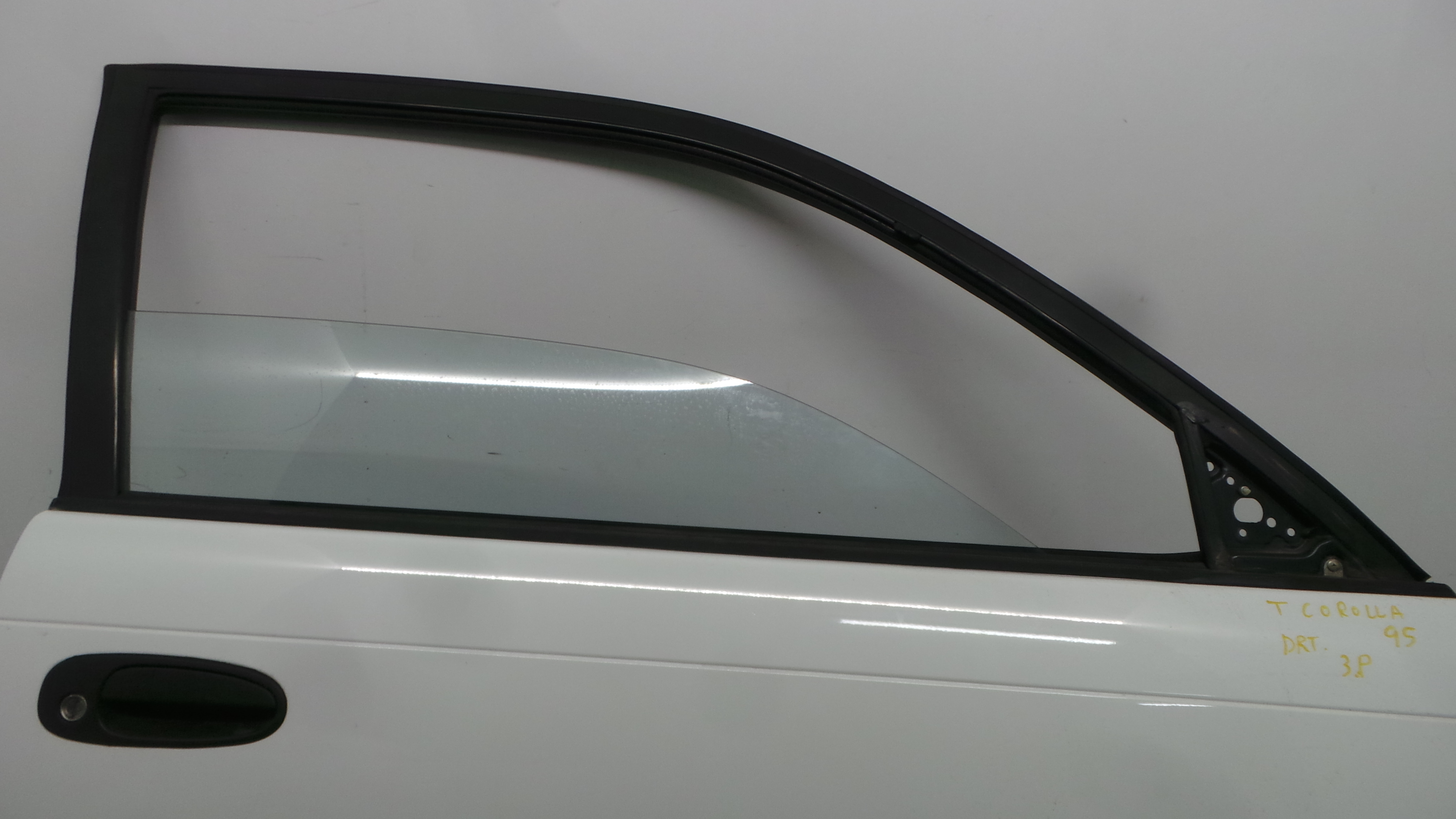 Porta Dto  - TOYOTA COROLLA (_E10_)-37091818