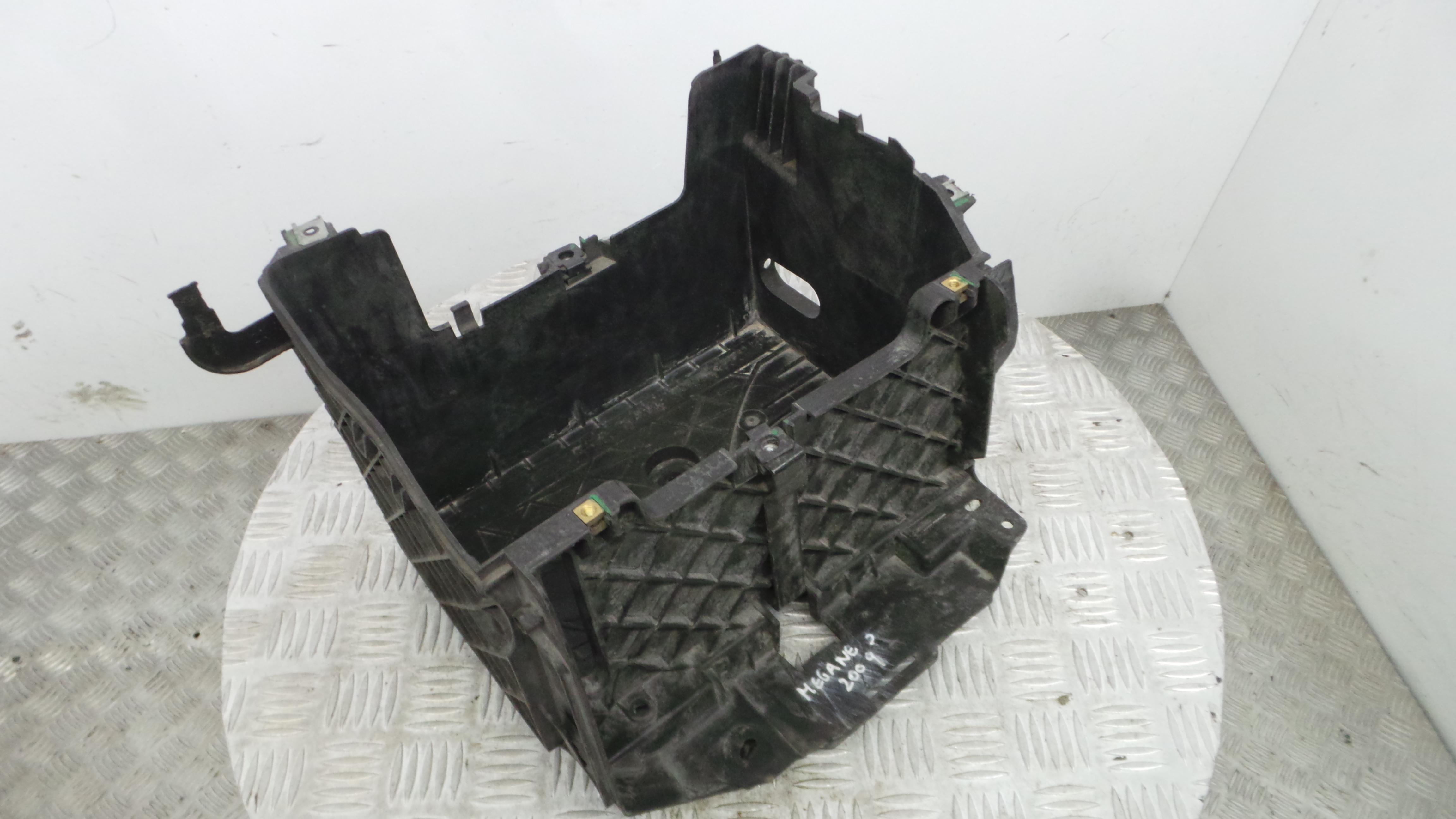 Base da Bateria 244460002R - RENAULT MEGANE III Hatchback (BZ0/1_, B3_)-37095515 Base da Bateria 244460002R - RENAULT MEGANE III Hatchback (BZ0/1_, B3_)-37095515