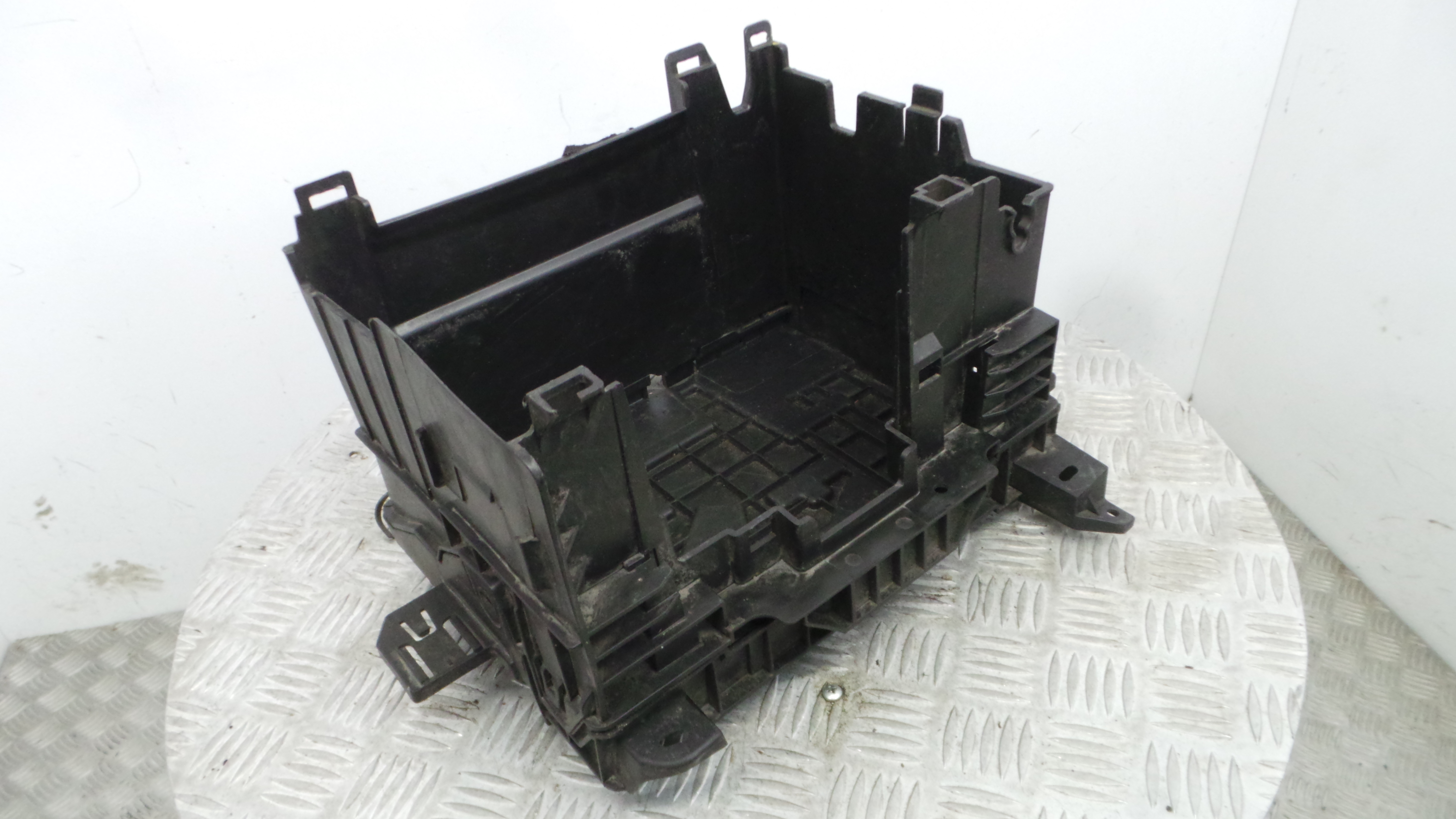 Base da Bateria 8200314273B - RENAULT CLIO III (BR0/1, CR0/1)-37095524 Base da Bateria 8200314273B - RENAULT CLIO III (BR0/1, CR0/1)-37095524