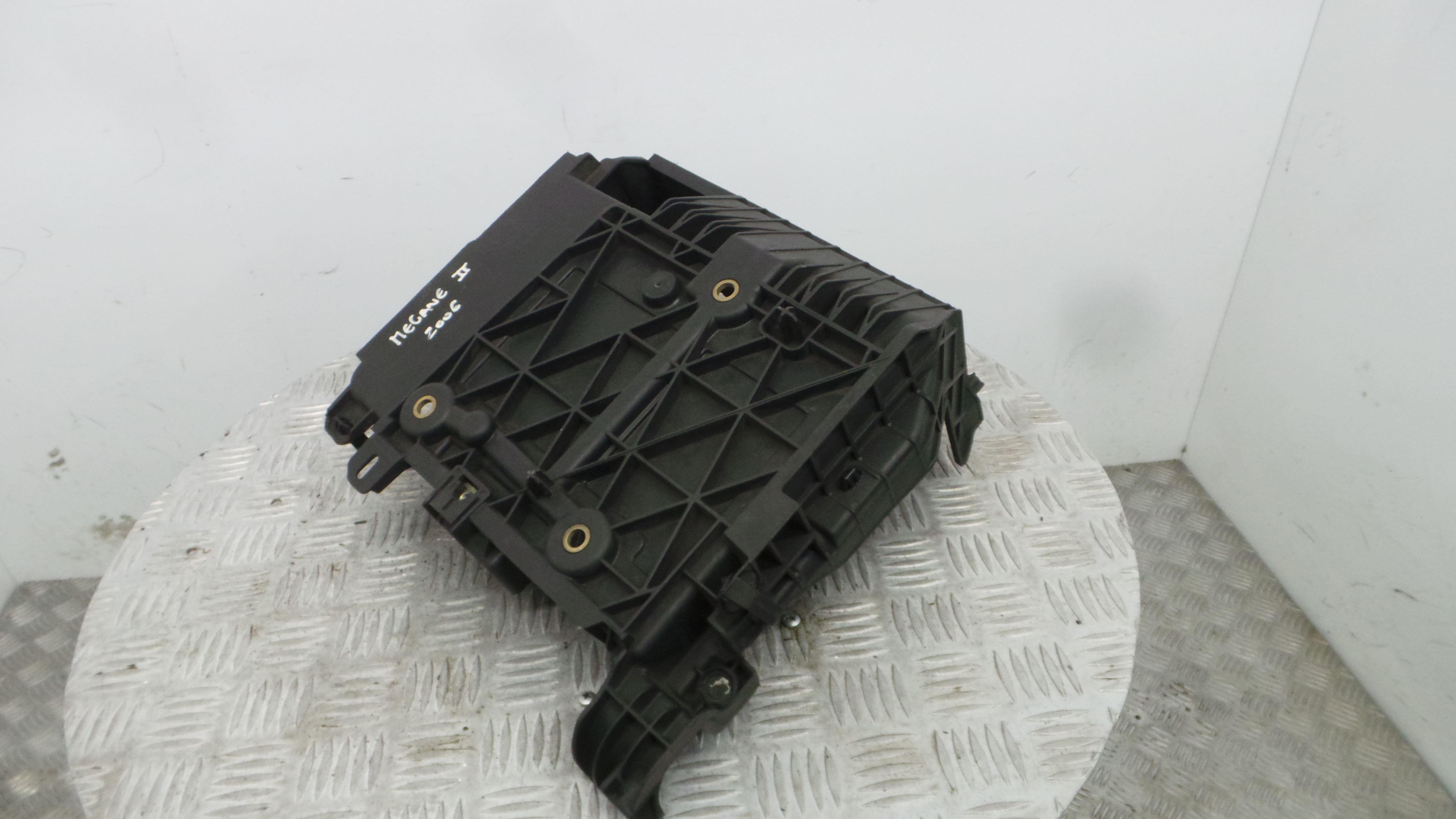 Base da Bateria 8200467409A - RENAULT MEGANE II (BM0/1_, CM0/1_)-37095535