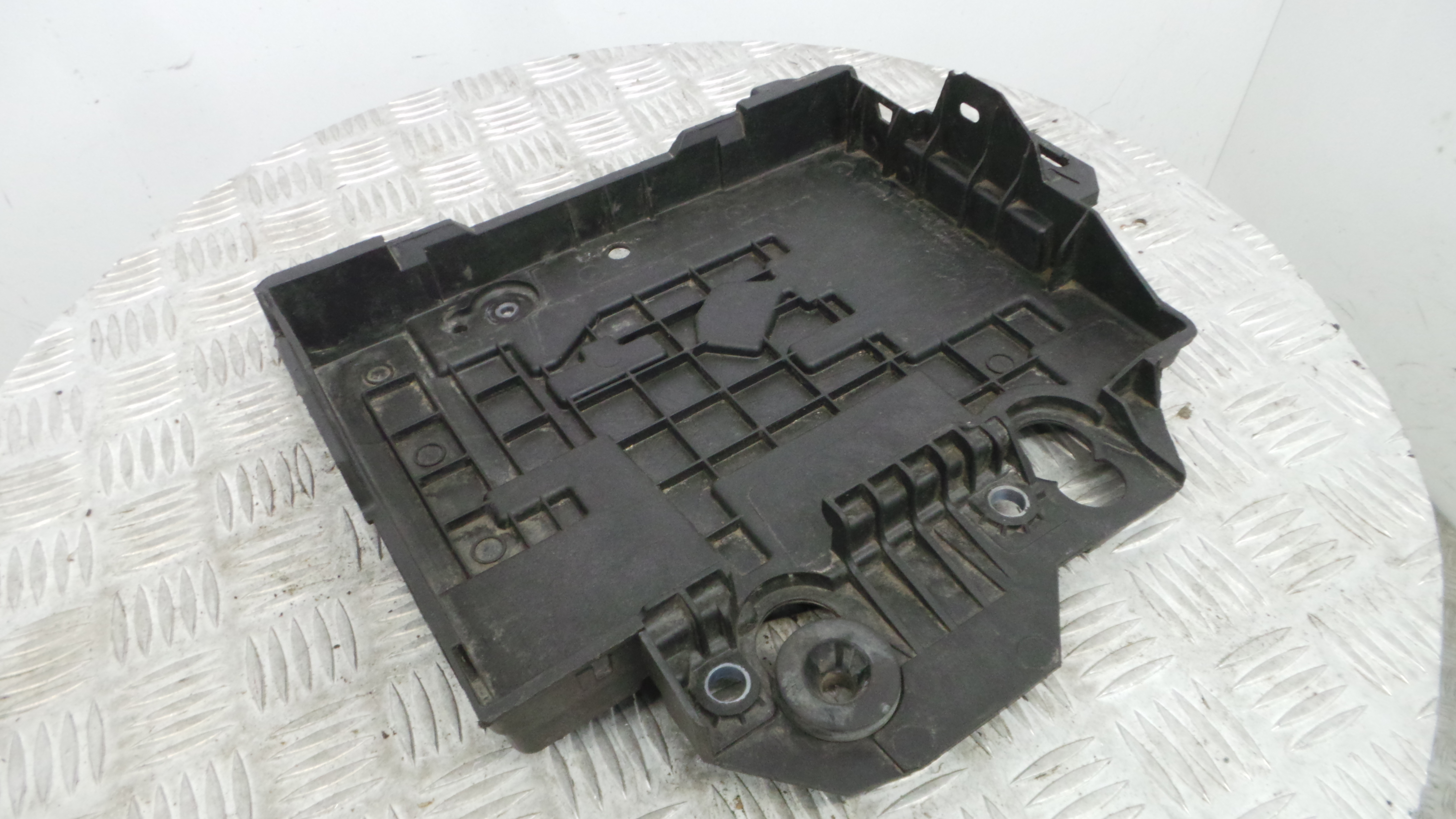 Base da Bateria 8200314273B - RENAULT CLIO III (BR0/1, CR0/1)-37095556 Base da Bateria 8200314273B - RENAULT CLIO III (BR0/1, CR0/1)-37095556