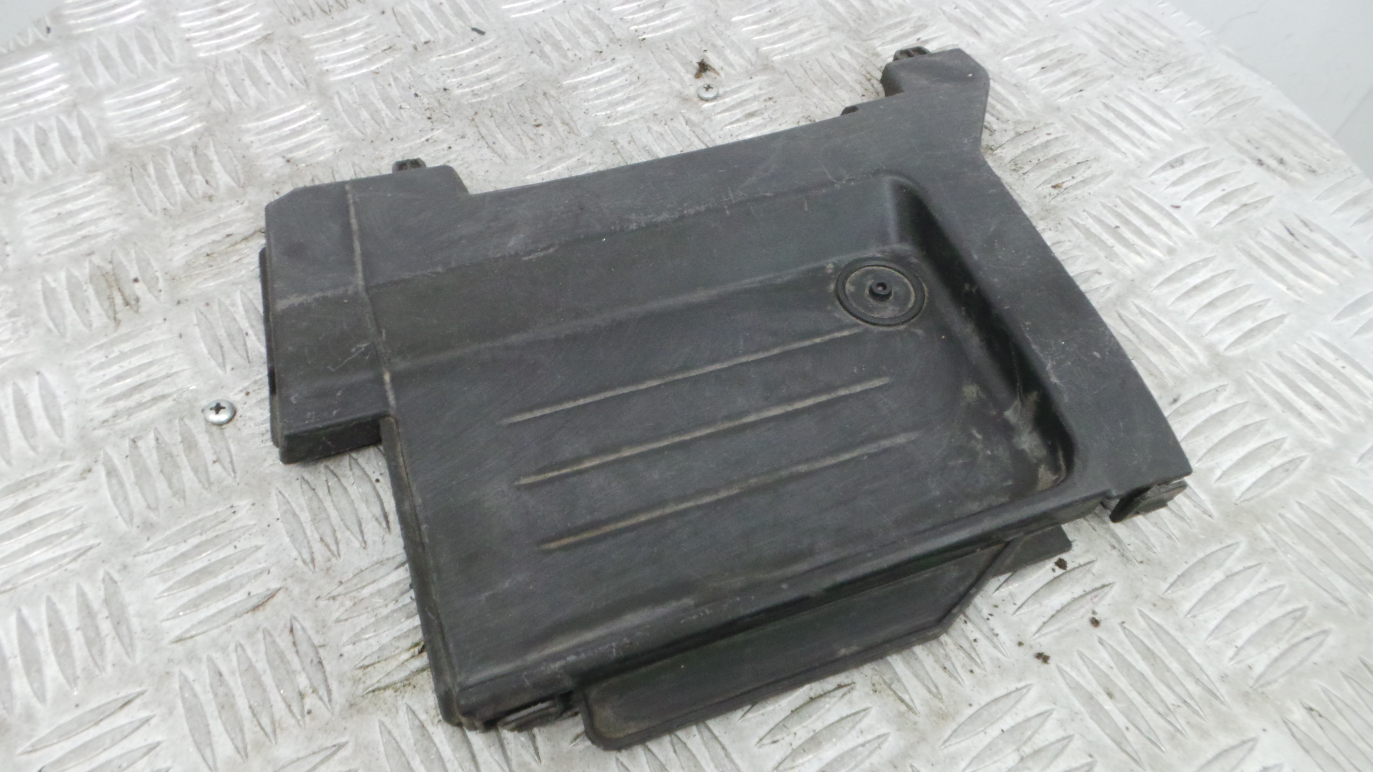 Tampa da Bateria 8200448021 - RENAULT CLIO III (BR0/1, CR0/1)-37095574 Tampa da Bateria 8200448021 - RENAULT CLIO III (BR0/1, CR0/1)-37095574