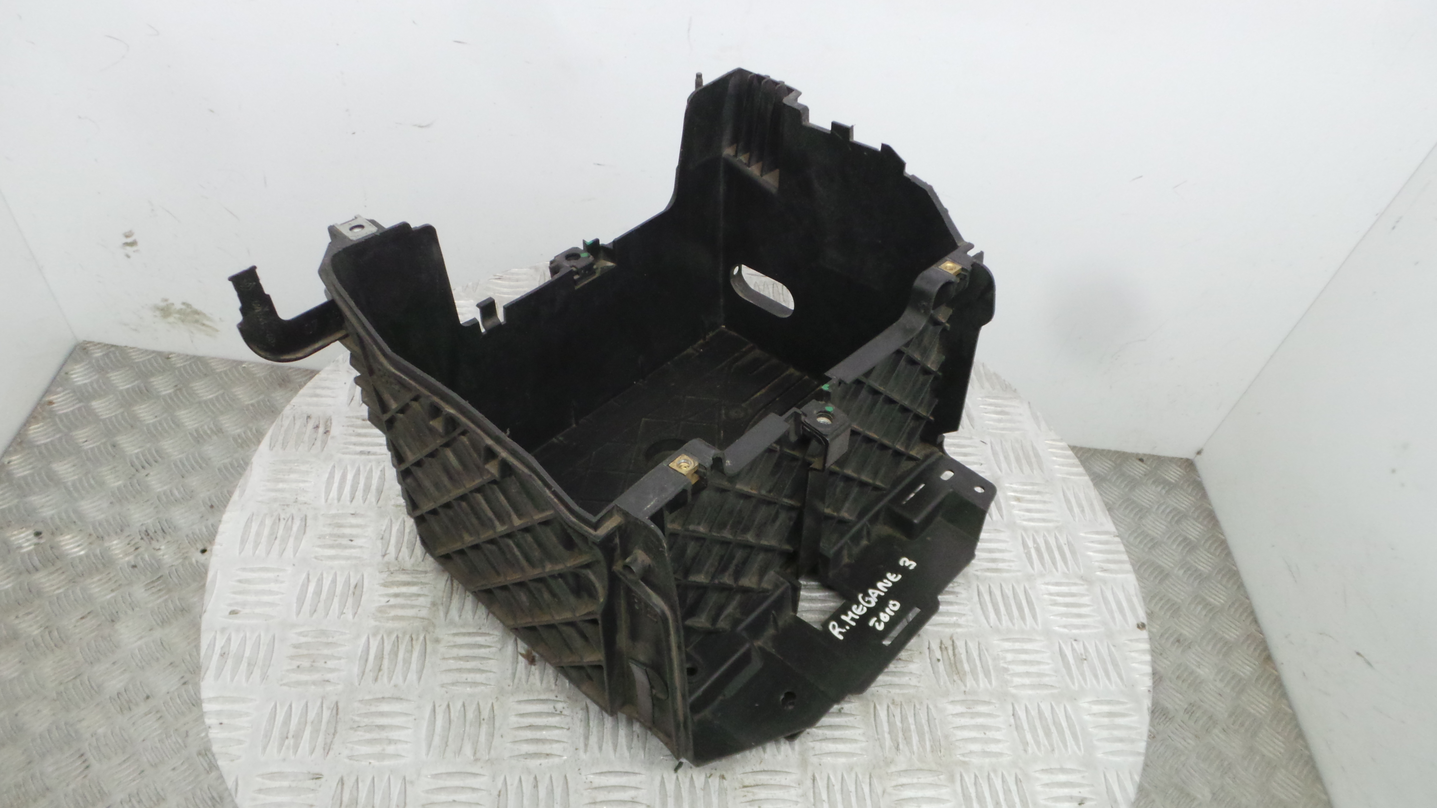 Base da Bateria 244460002R - RENAULT MEGANE III Hatchback (BZ0/1_, B3_)-37095583 Base da Bateria 244460002R - RENAULT MEGANE III Hatchback (BZ0/1_, B3_)-37095583