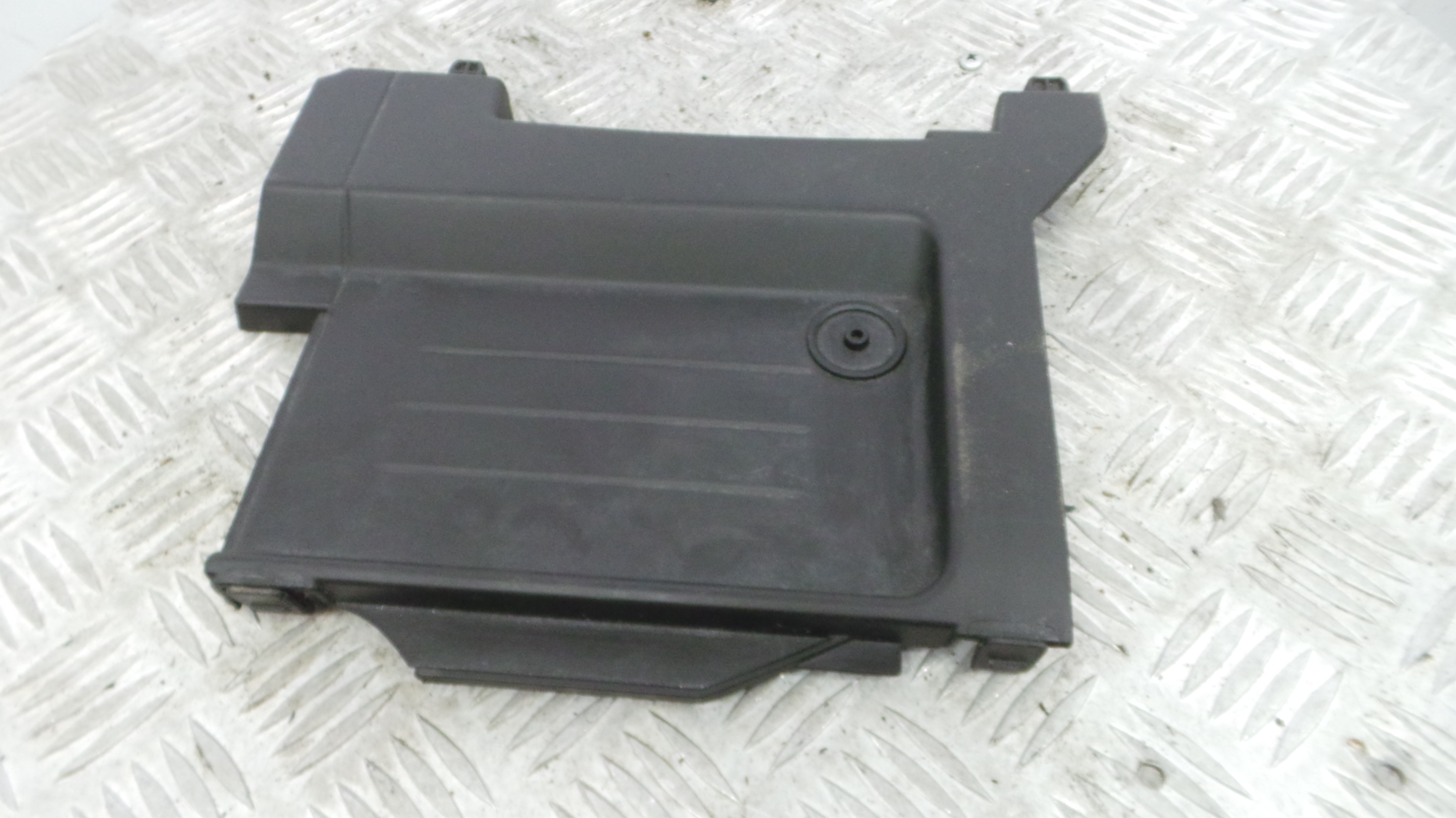 Tampa da Bateria 8200448021 - RENAULT CLIO III (BR0/1, CR0/1)-37095849 Tampa da Bateria 8200448021 - RENAULT CLIO III (BR0/1, CR0/1)-37095849