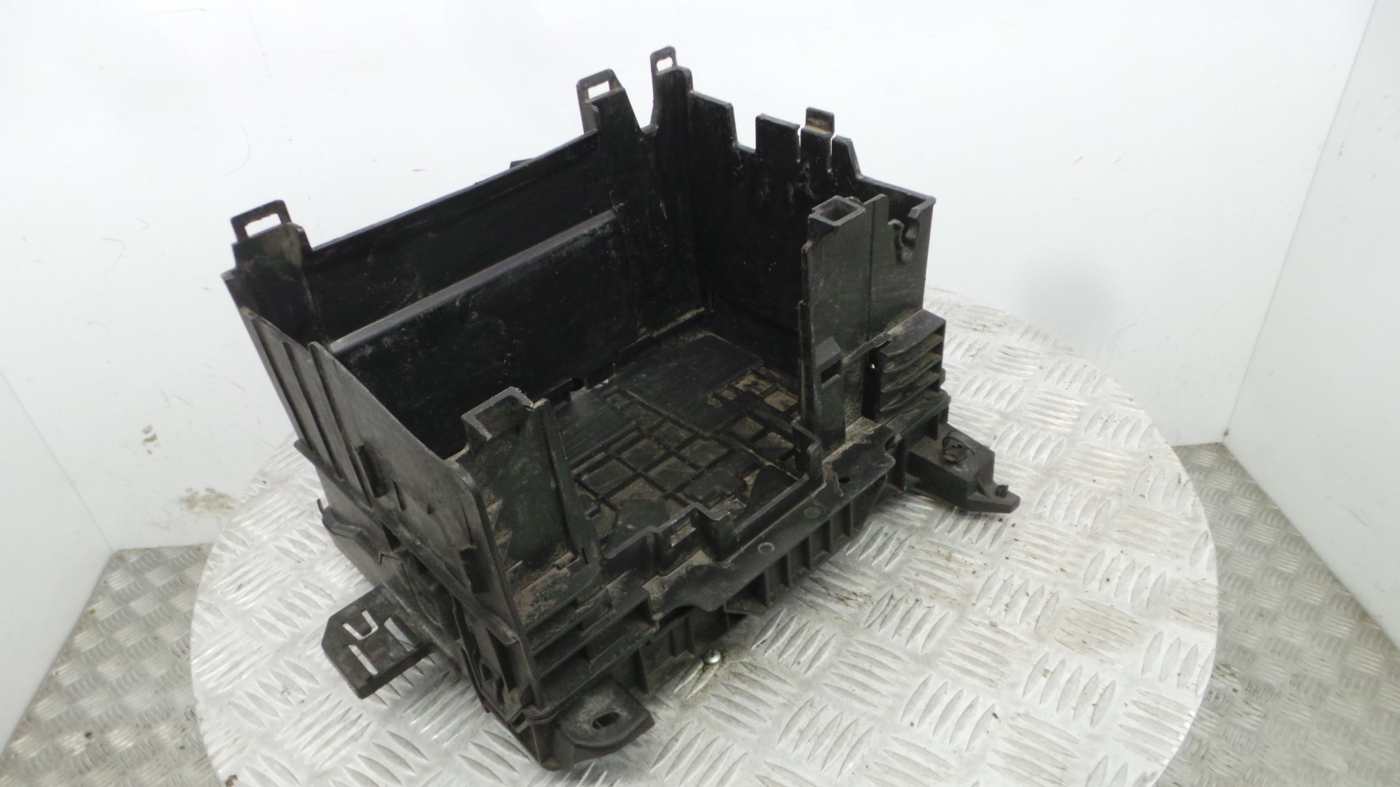 Base da Bateria 8200314273B - RENAULT CLIO III (BR0/1, CR0/1)-37095852 Base da Bateria 8200314273B - RENAULT CLIO III (BR0/1, CR0/1)-37095852