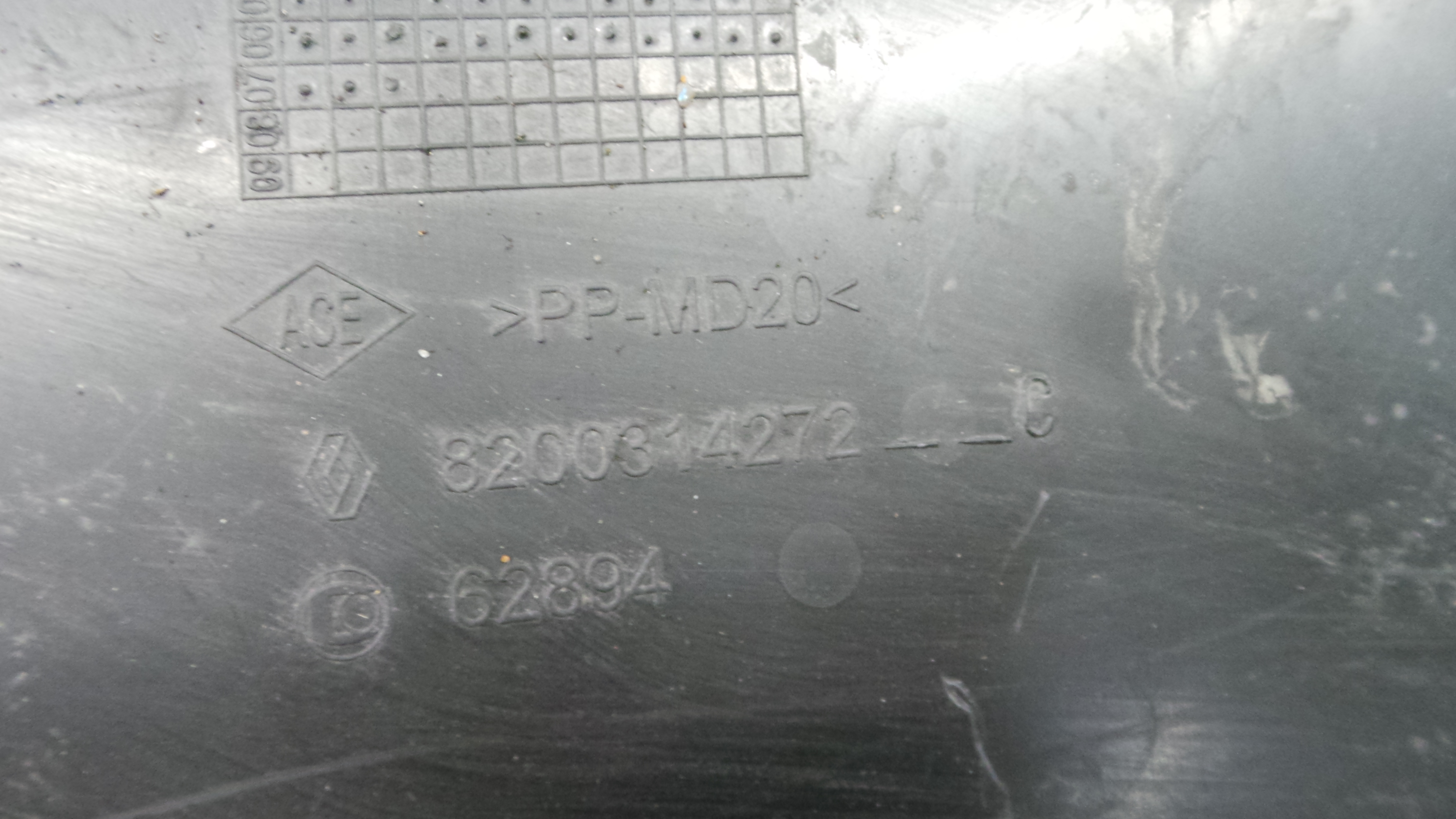 Base da Bateria 8200314273B - RENAULT CLIO III (BR0/1, CR0/1)-37095852