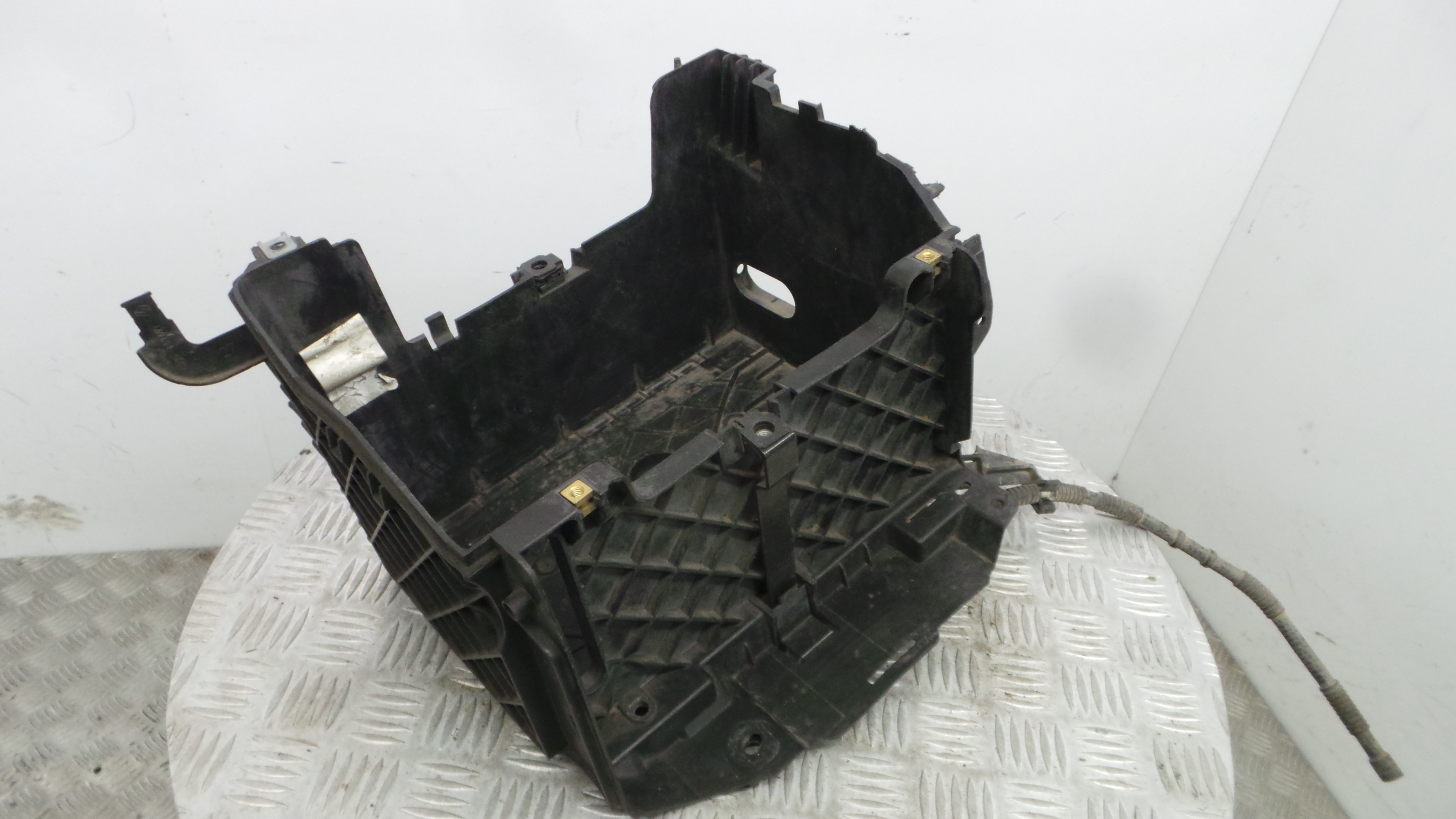 Base da Bateria 244460002RE - RENAULT MEGANE III Hatchback (BZ0/1_, B3_)-37095864 Base da Bateria 244460002RE - RENAULT MEGANE III Hatchback (BZ0/1_, B3_)-37095864