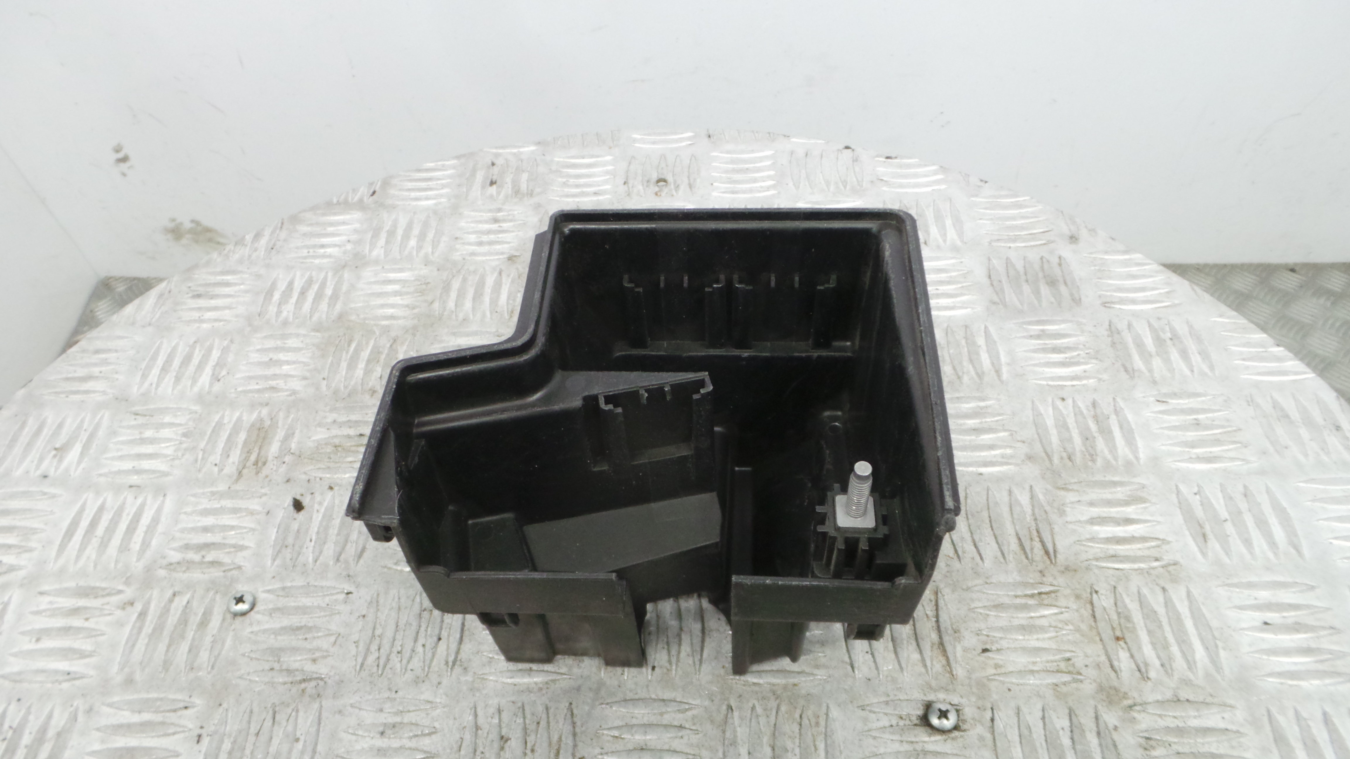 Caixa de Fusiveis 252361535R - RENAULT CLIO V (B7_)-37100939 Caixa de Fusiveis 252361535R - RENAULT CLIO V (B7_)-37100939