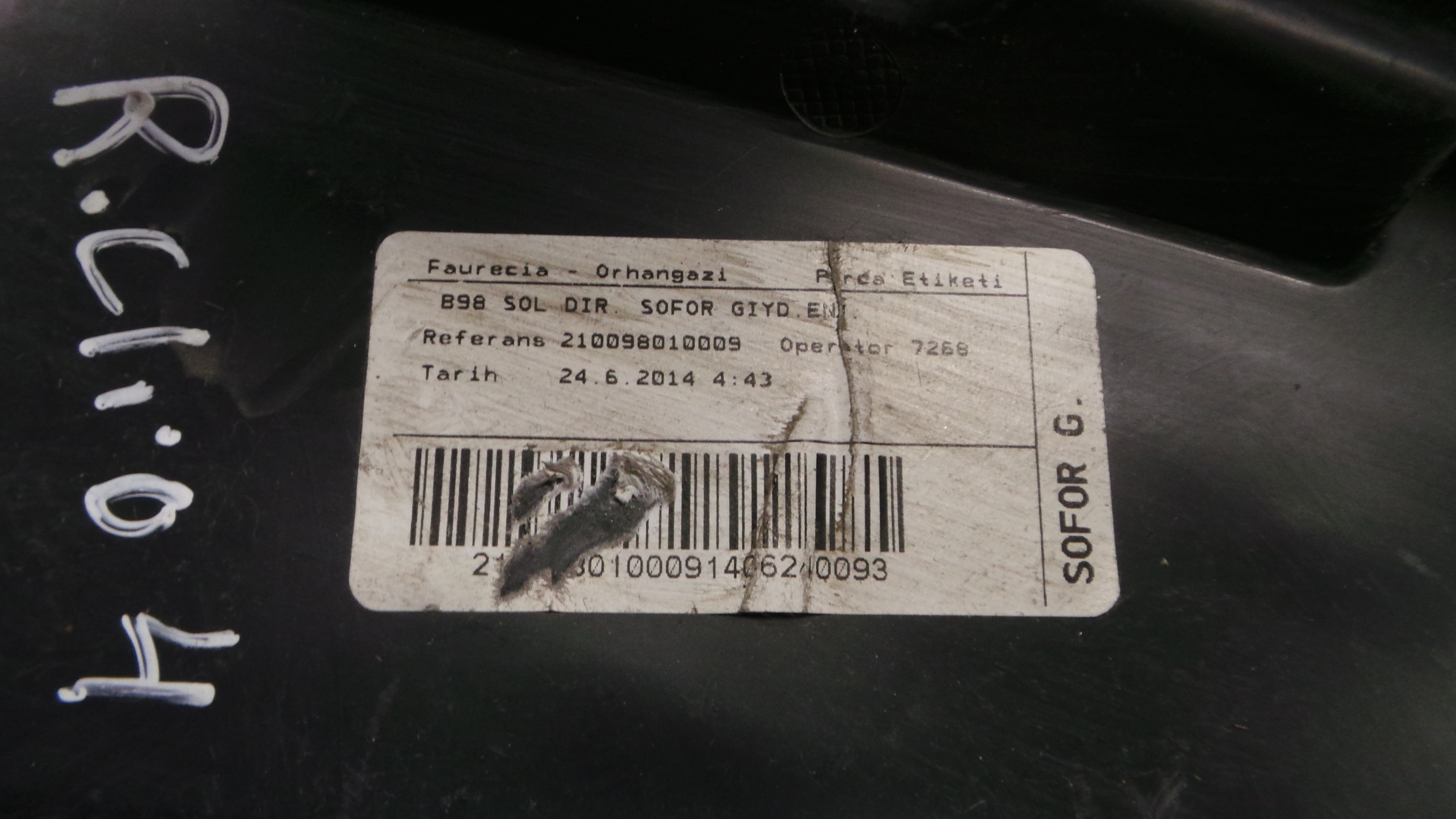 Plastico Interior 210098010009 - RENAULT CLIO IV (BH_)-37100948