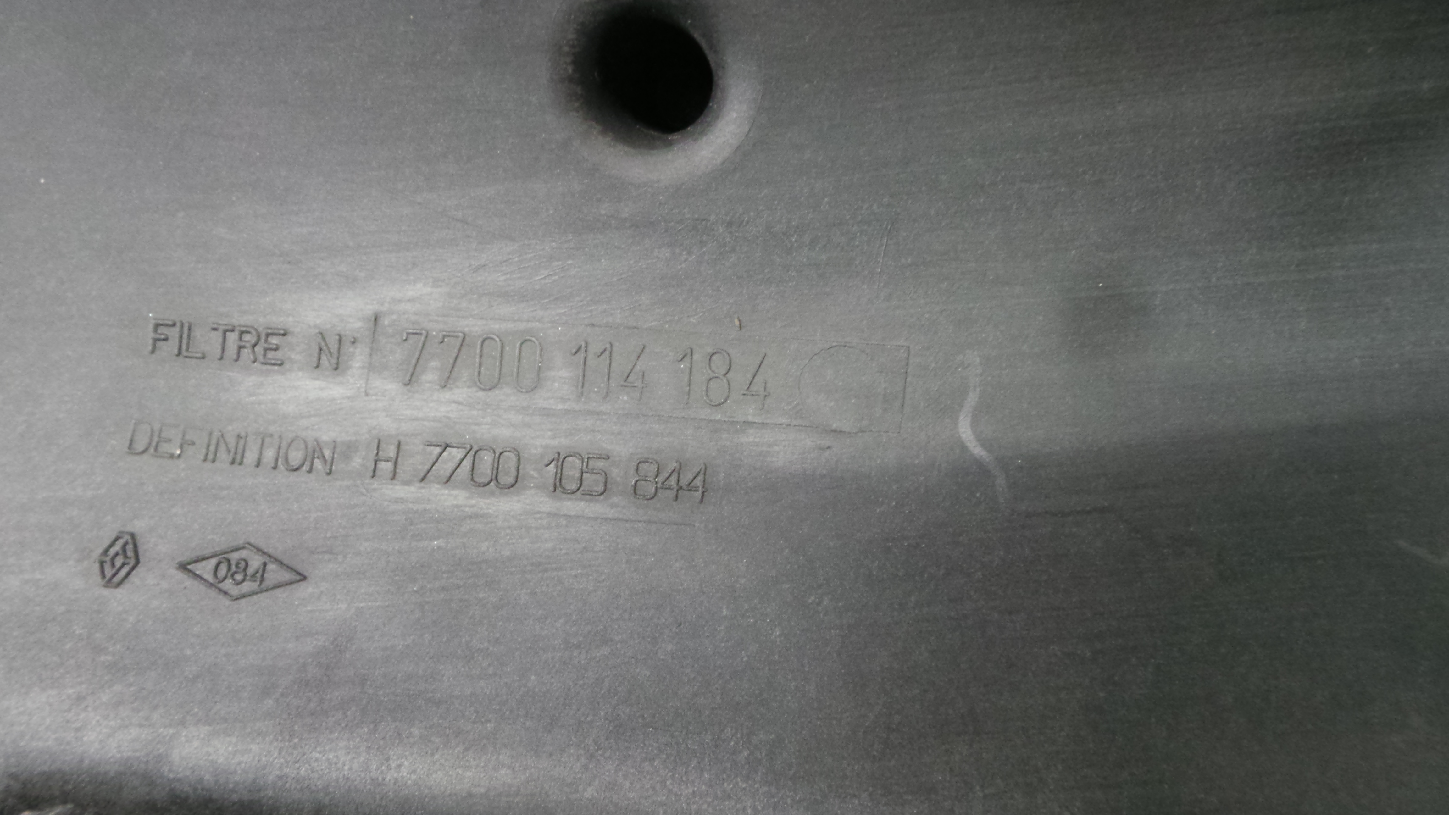 Caixa Filtro de Ar 7700114184 - RENAULT CLIO II (BB_, CB_), CLIO Mk II (BB_, CB_)-37101013