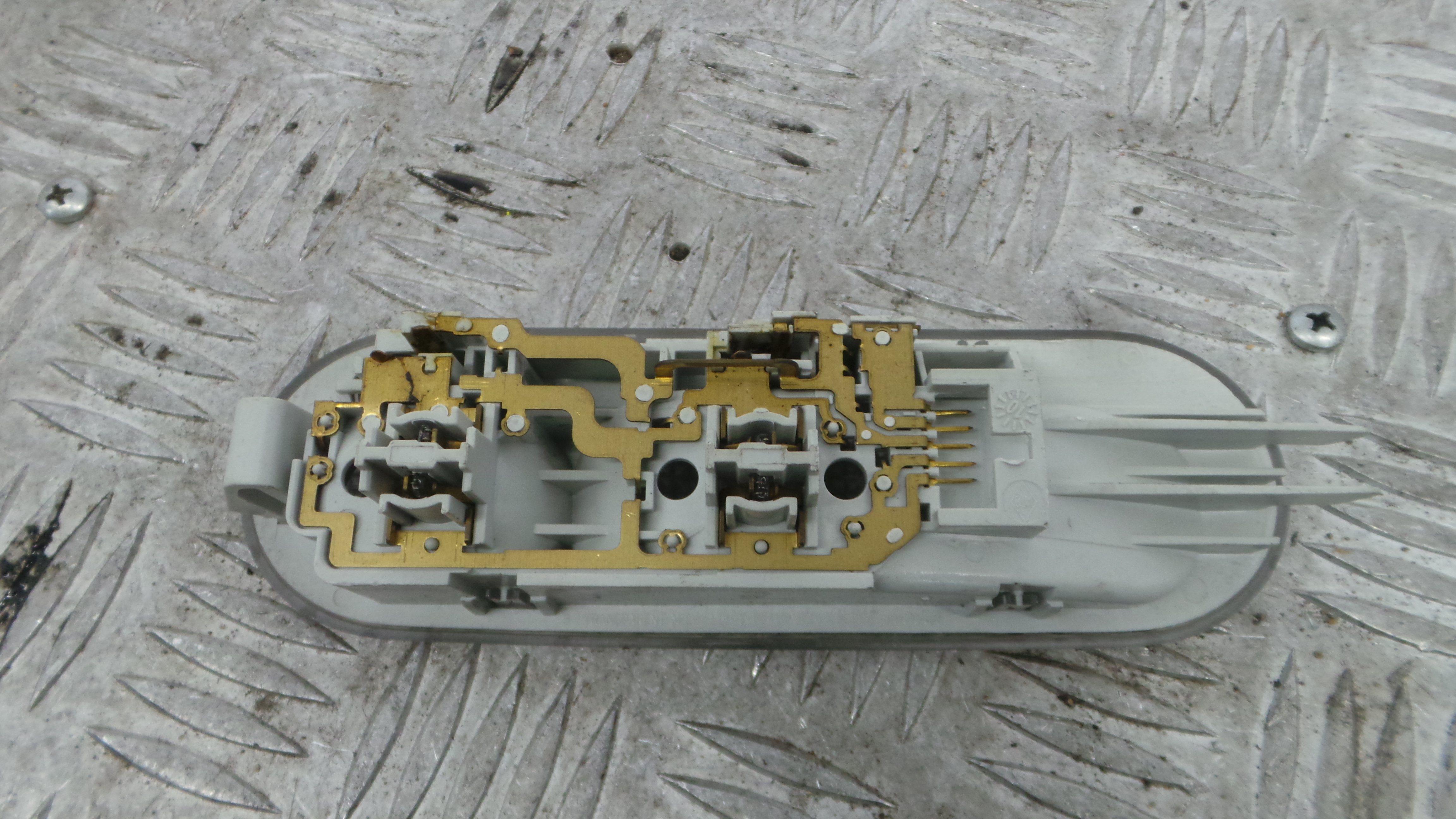 Plafonier Teto 8200073231 - RENAULT CLIO III (BR0/1, CR0/1)-37101649