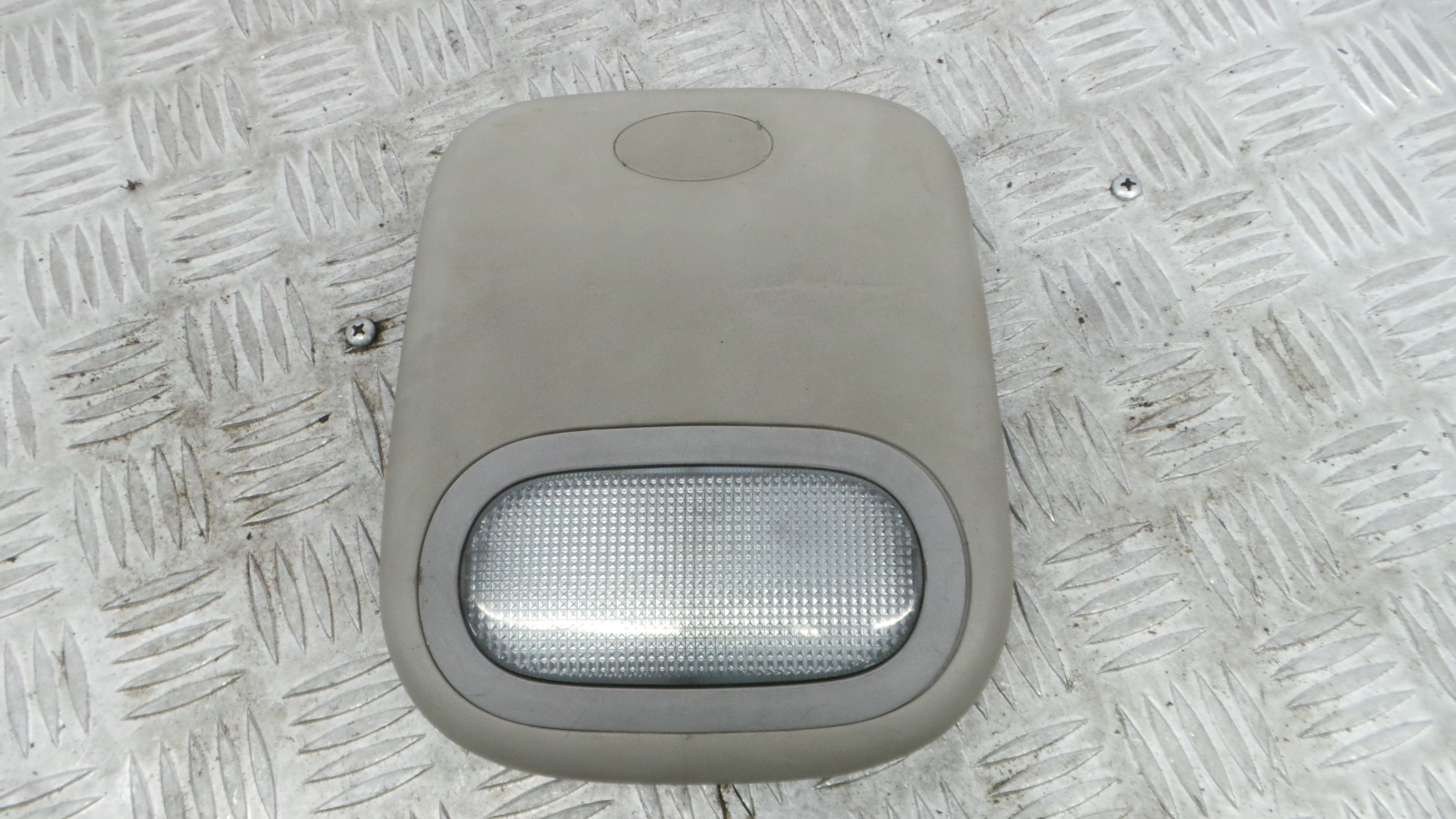 Plafonier Teto 7700410697 - RENAULT CLIO II (BB_, CB_), CLIO Mk II (BB_, CB_)-37101700 Plafonier Teto 7700410697 - RENAULT CLIO II (BB_, CB_), CLIO Mk II (BB_, CB_)-37101700