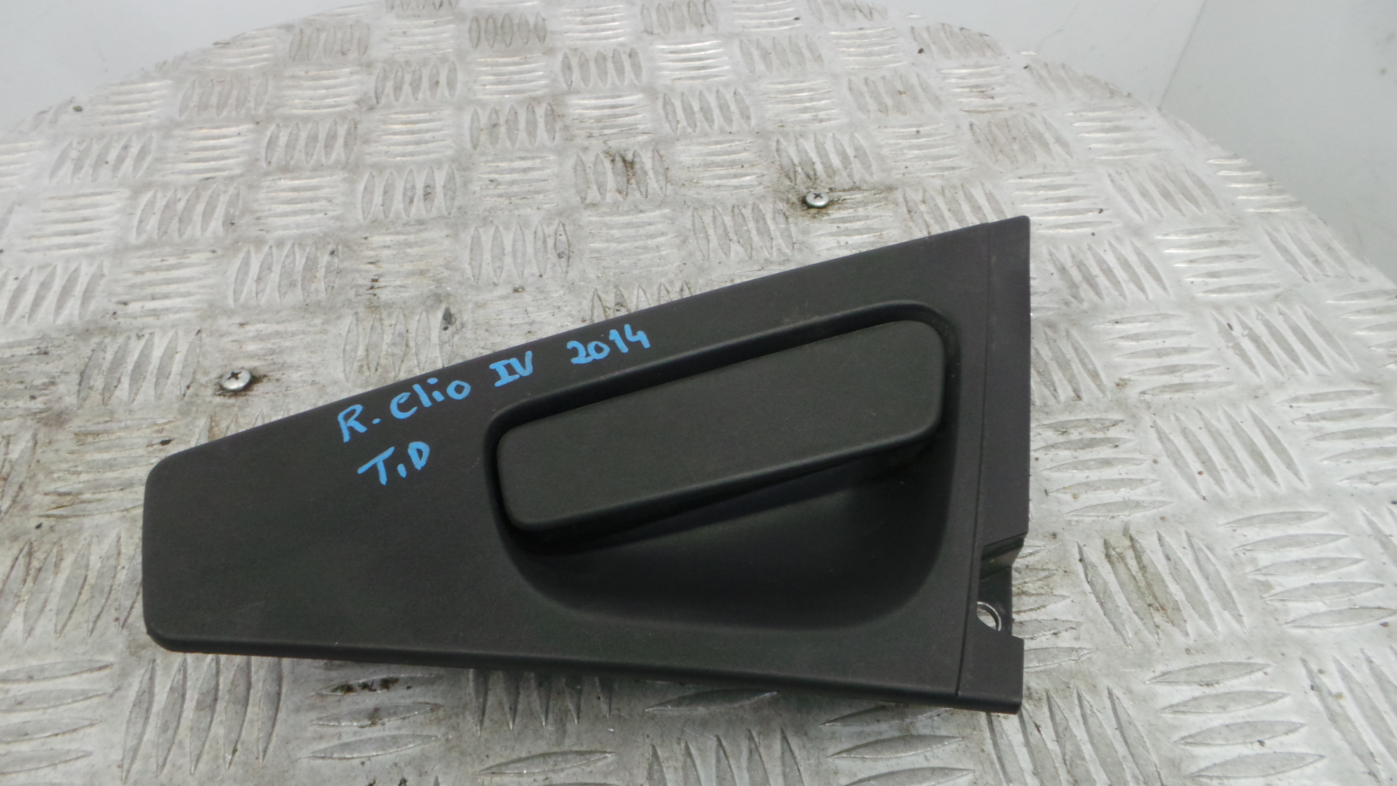 Puxador Exterior Trás Direita   806064967R - RENAULT CLIO IV (BH_)-37102382 Puxador Exterior Trás Direita   806064967R - RENAULT CLIO IV (BH_)-37102382