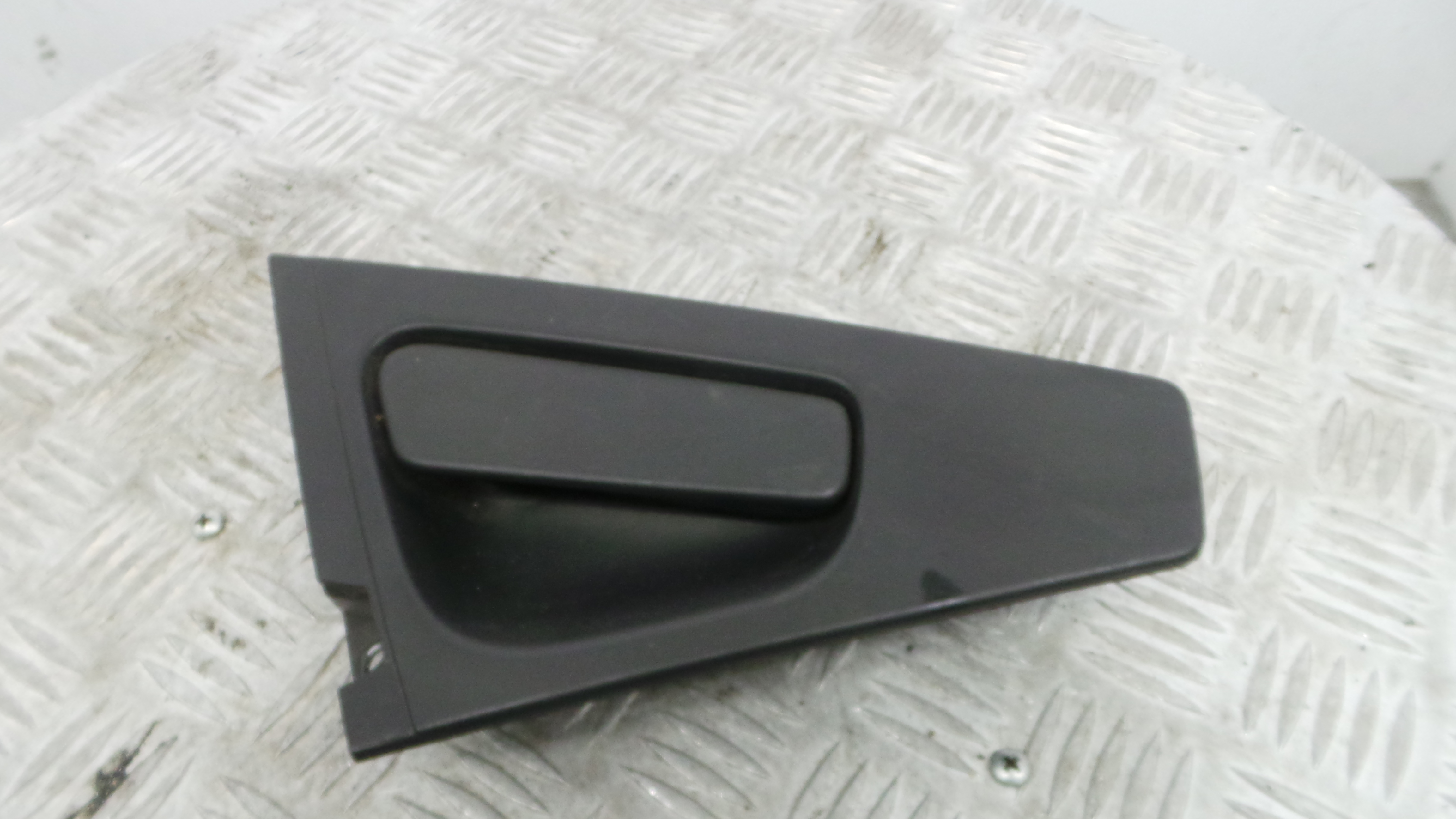 Puxador Exterior Trás esquerdo 806061728R - RENAULT CLIO IV (BH_)-37102385
