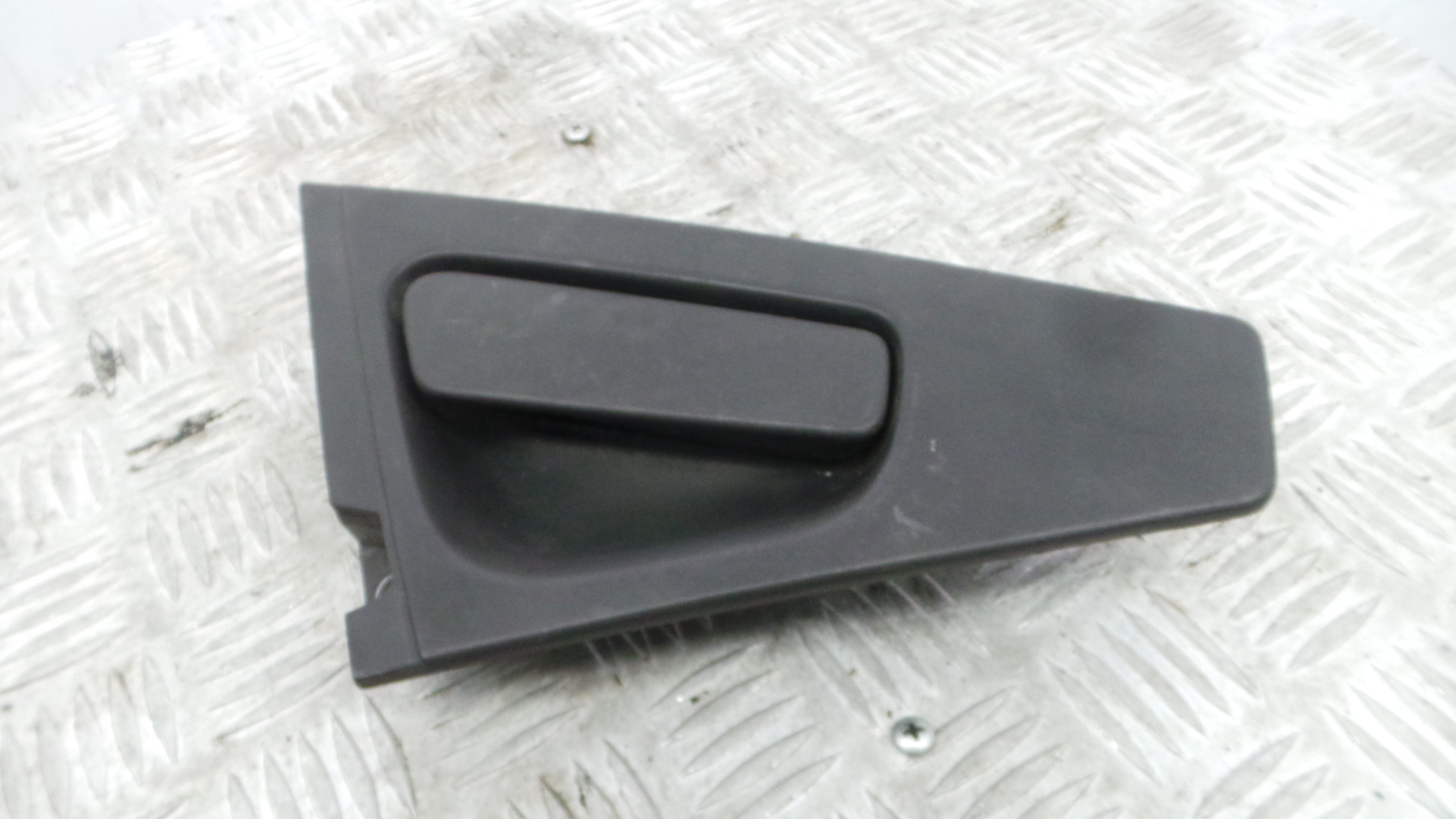 Puxador Exterior Trás esquerdo 806061728R - RENAULT CLIO IV Caixa/Combi (KH_)-37138919