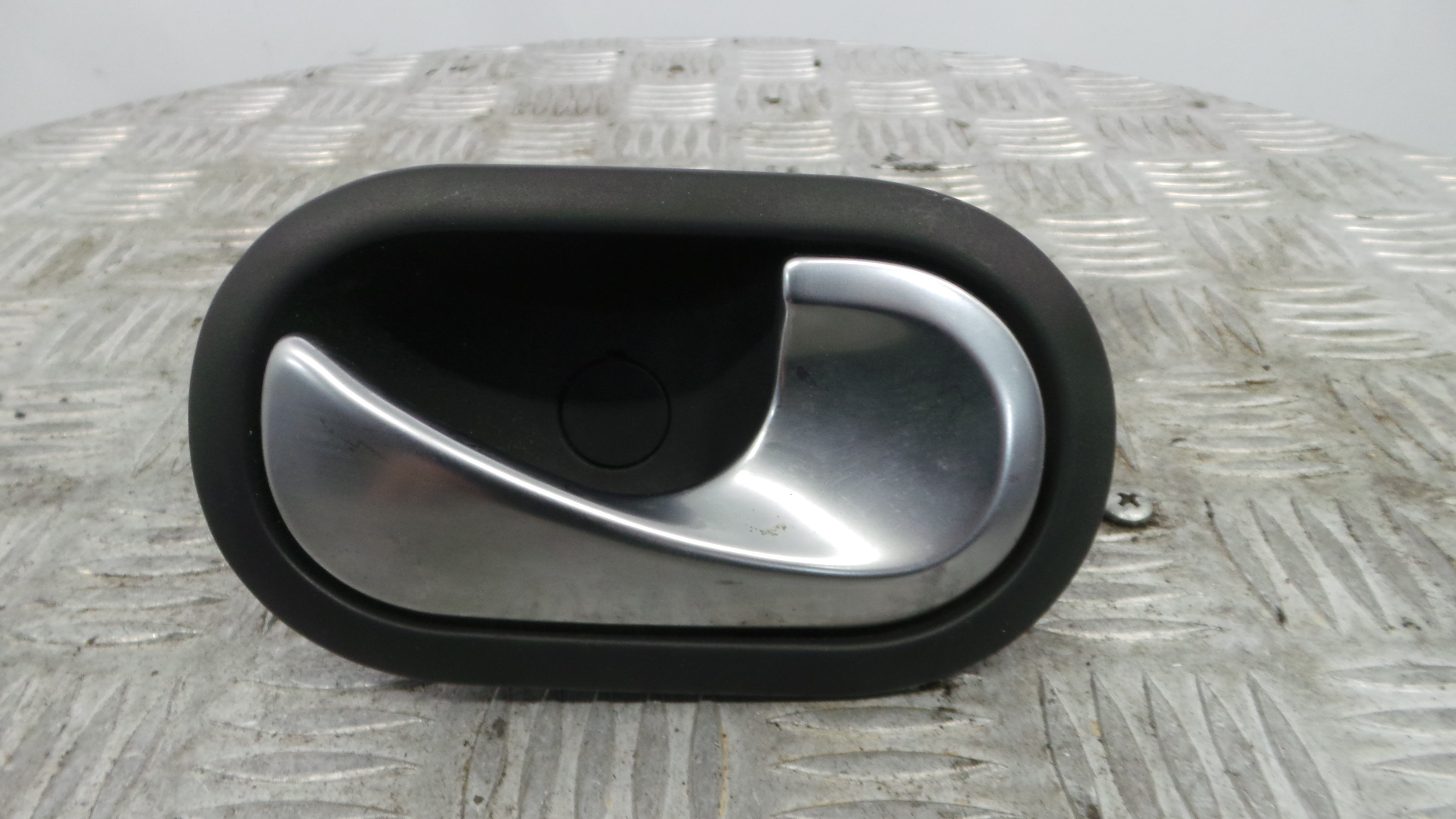 Puxador Interior Frente Direita 8200028486 - RENAULT SCÉNIC II (JM0/1_)-37139185 Puxador Interior Frente Direita 8200028486 - RENAULT SCÉNIC II (JM0/1_)-37139185