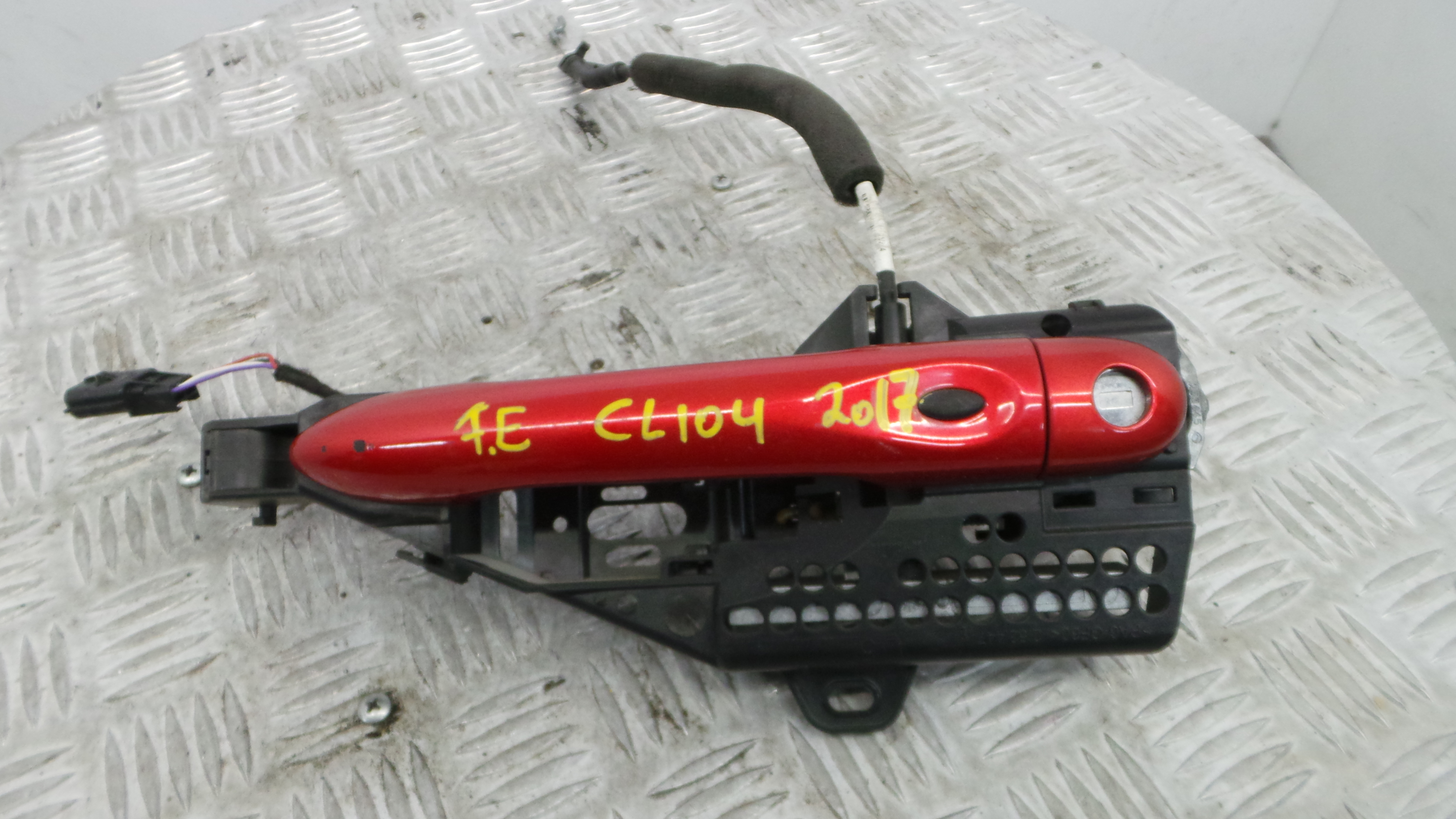 Puxador Exterior Frente Esquerdo  - RENAULT CLIO IV (BH_)-37139615