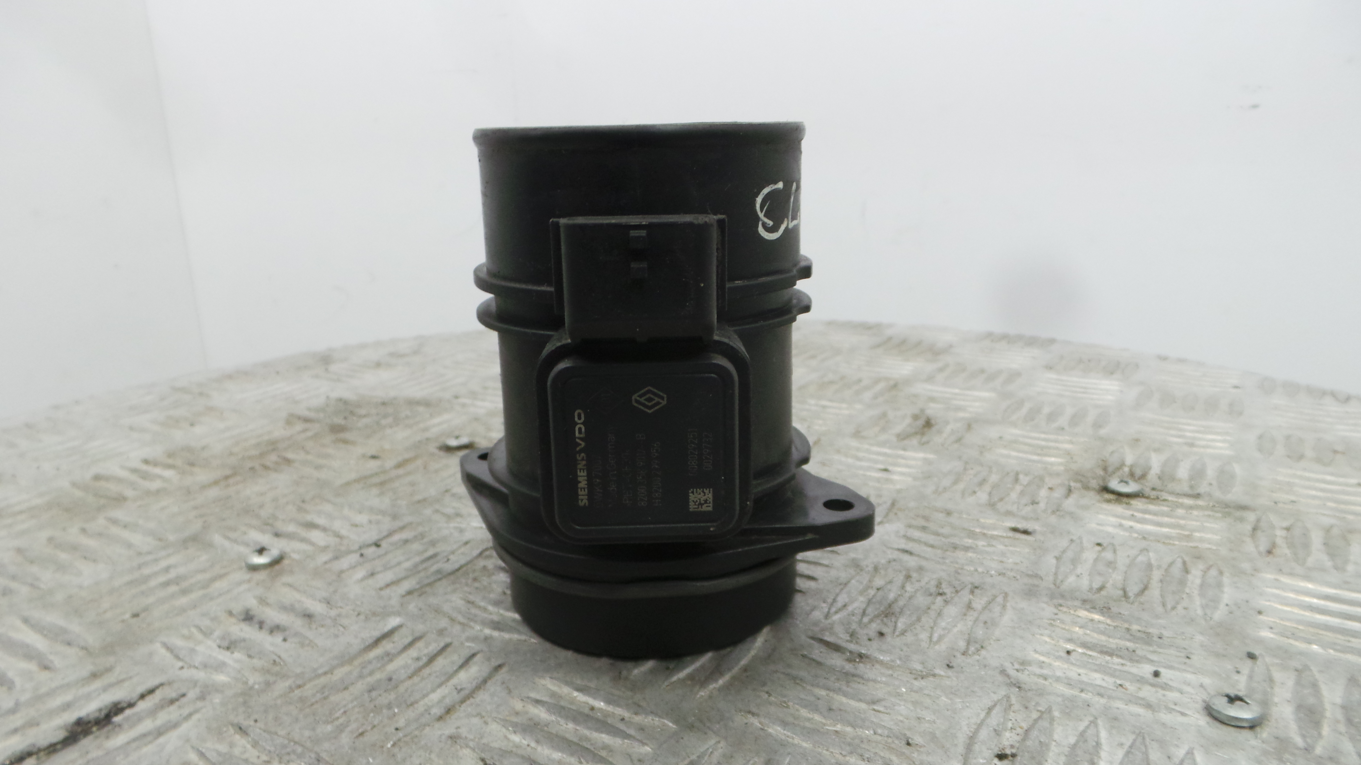 Medidor de Massa de Ar 8200358901B - RENAULT CLIO III (BR0/1, CR0/1)-37139782