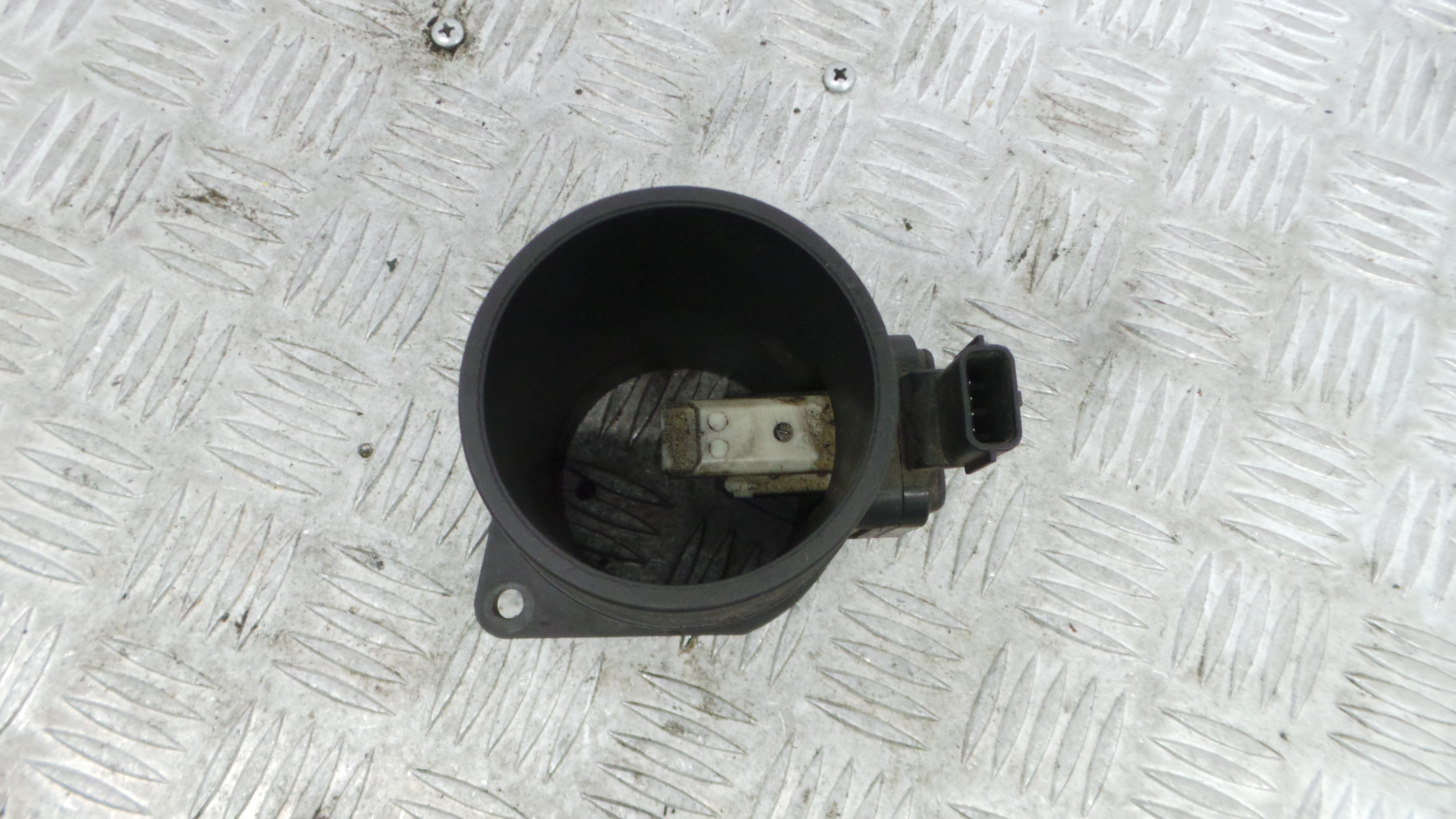 Medidor de Massa de Ar 8200615315B - RENAULT KANGOO / GRAND KANGOO II (KW0/1_)-37139797