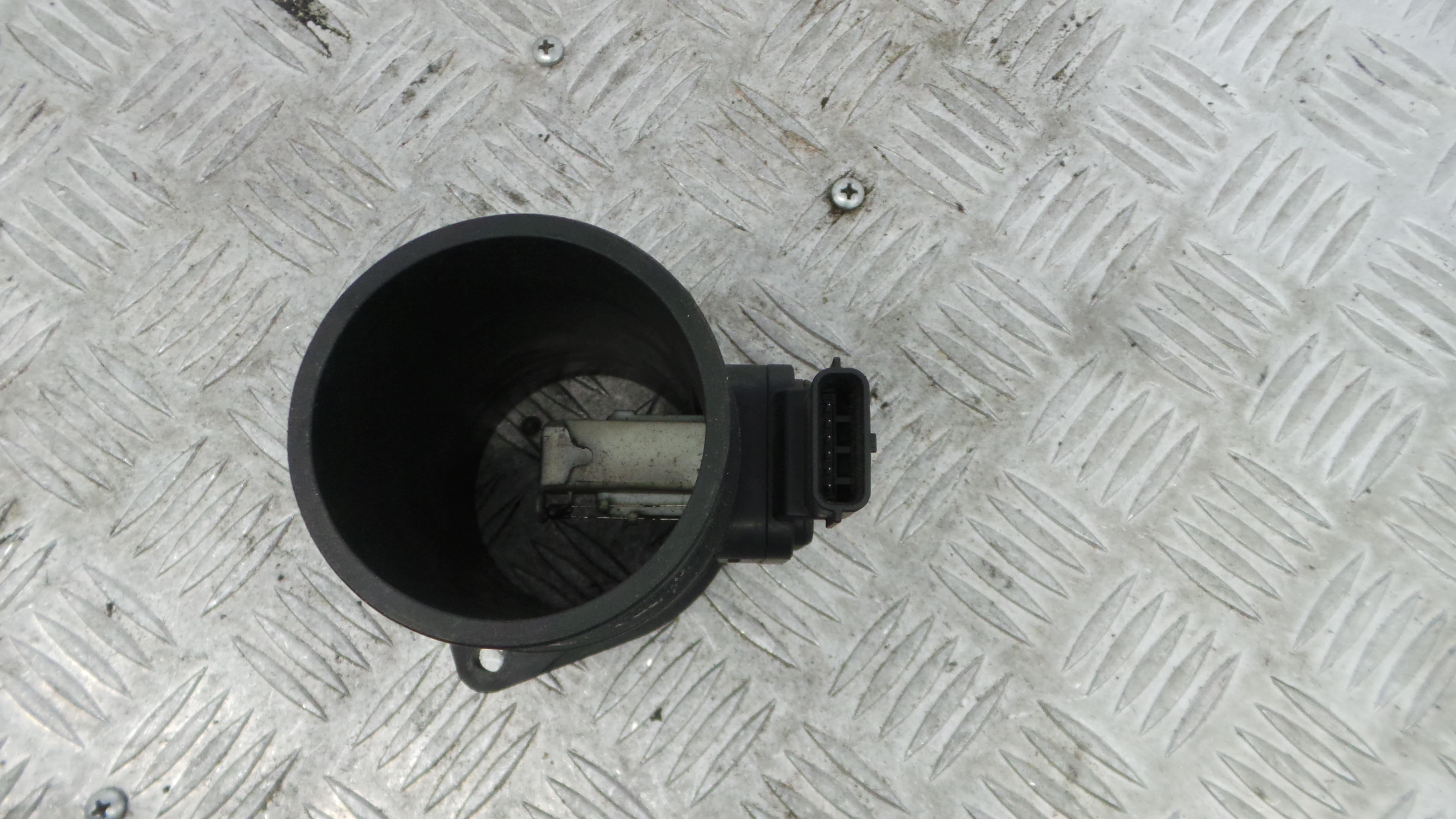 Medidor de Massa de Ar  - RENAULT CLIO III (BR0/1, CR0/1)-37140091