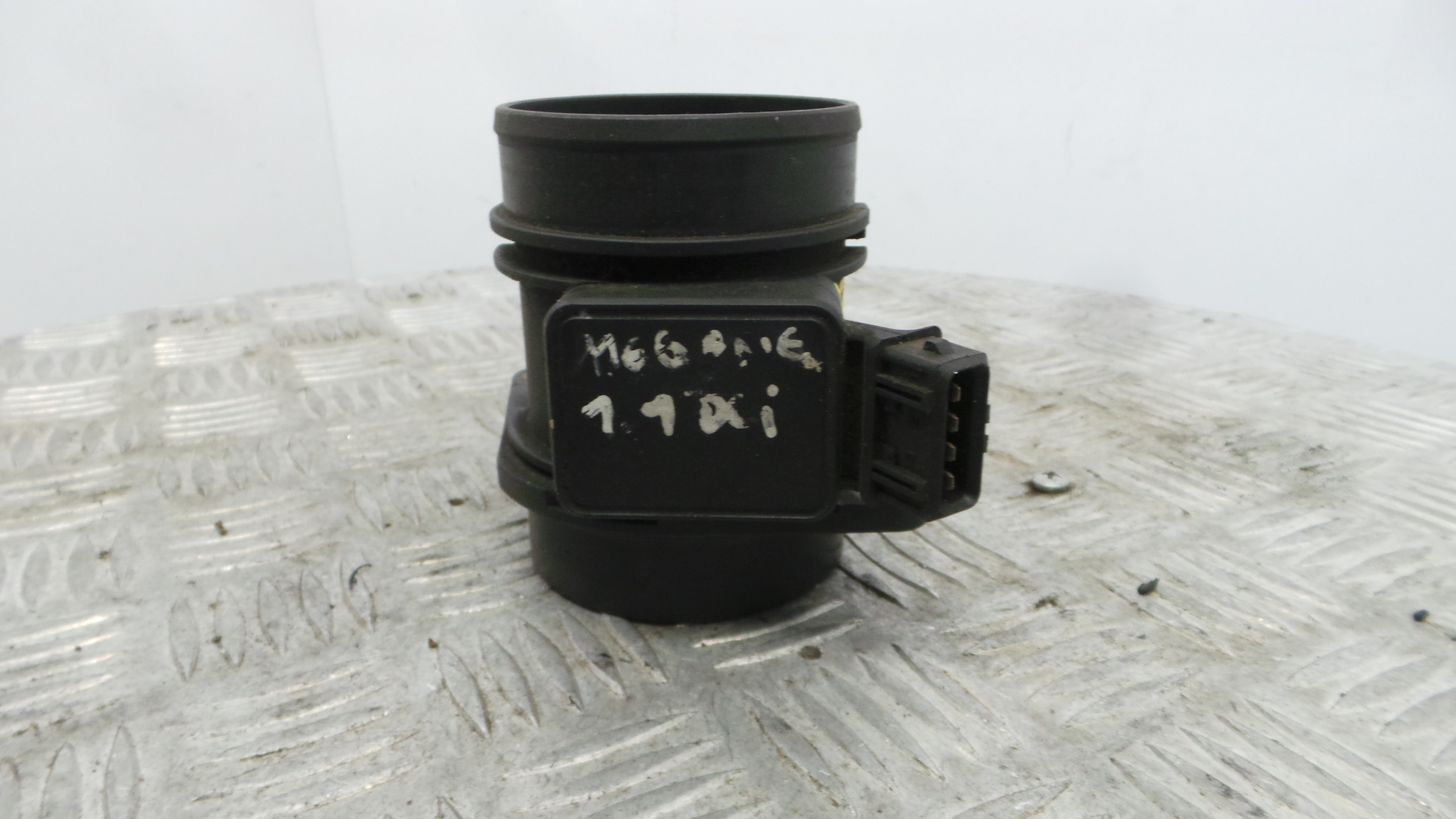 Medidor de Massa de Ar 7700105010B - RENAULT MEGANE I (BA0/1_)-37140111