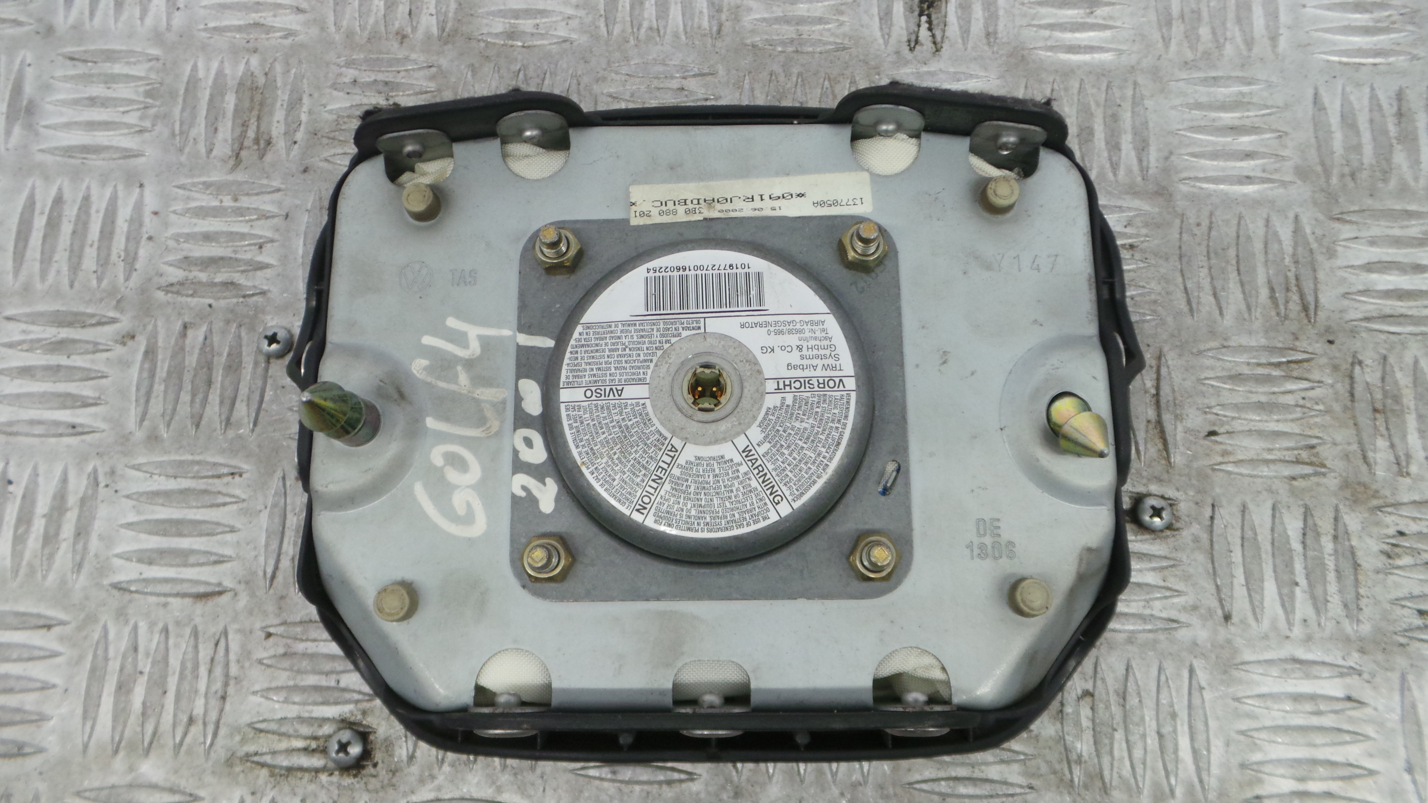 Airbag Volante 3B0880201 - VW GOLF IV (1J1), GOLF Mk IV (1J1)-37637431