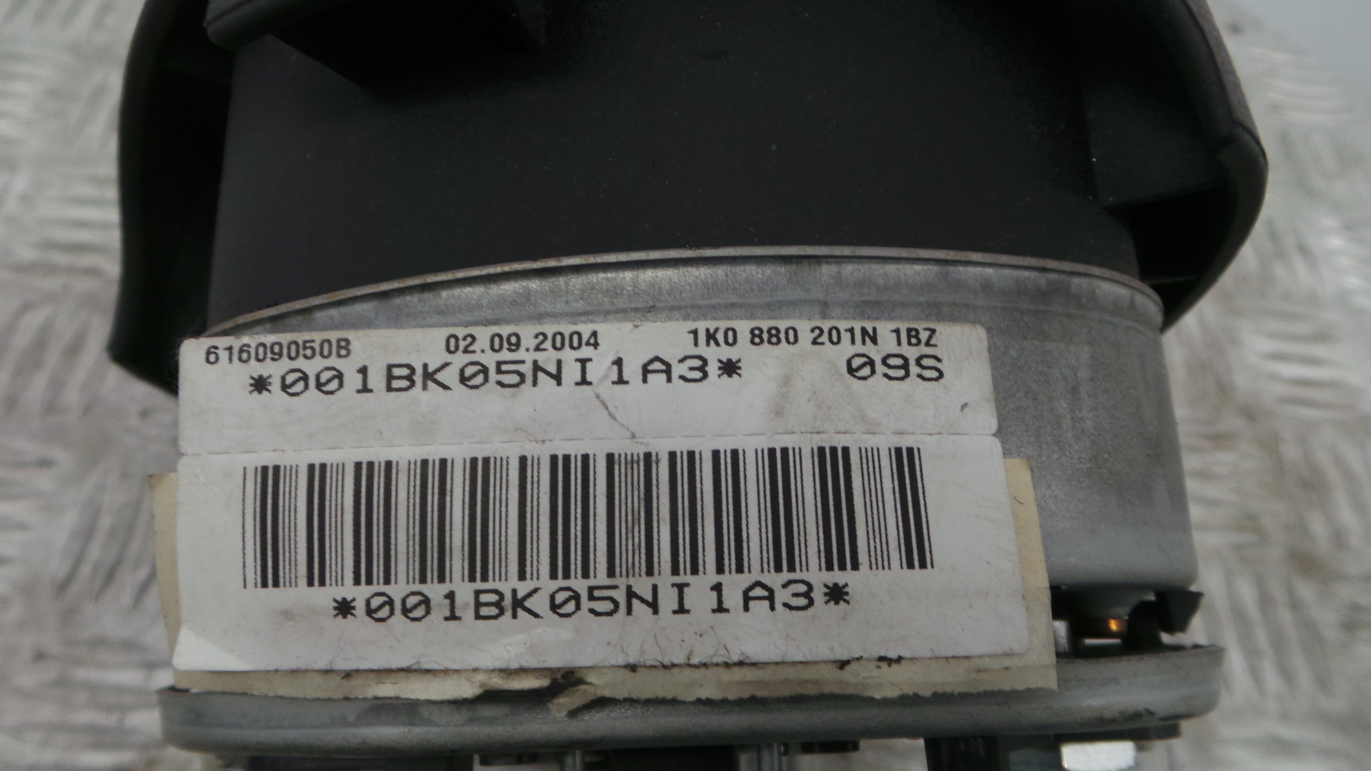 Airbag Volante 1K0880201N - VW GOLF V (1K1)-37638307