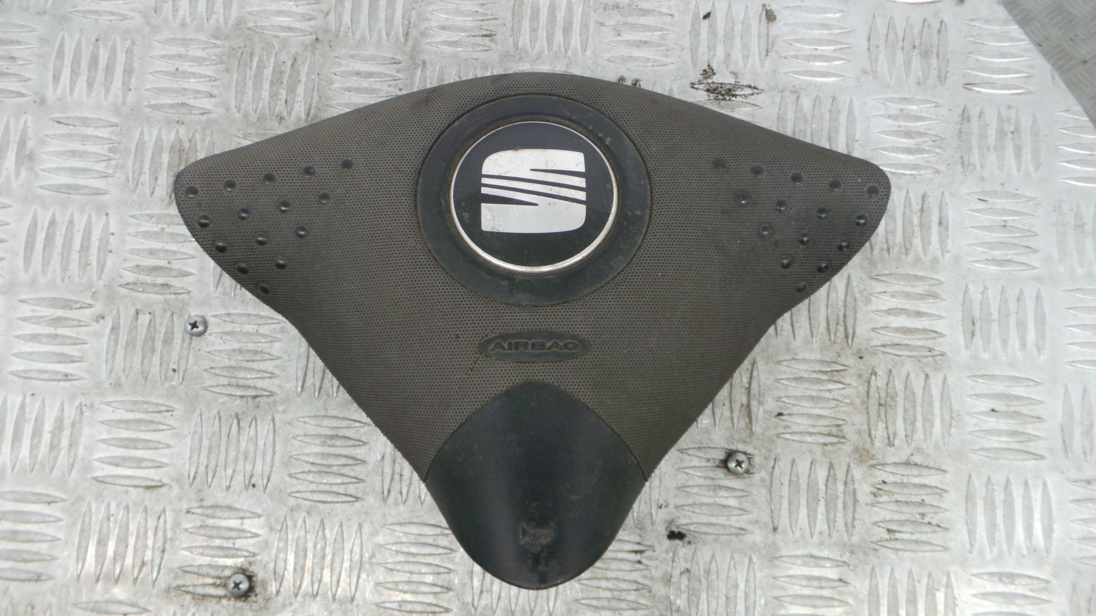 Airbag Volante 6K0880201B - SEAT IBIZA II (6K1), IBIZA Mk II (6K1)-37642520 Airbag Volante 6K0880201B - SEAT IBIZA II (6K1), IBIZA Mk II (6K1)-37642520