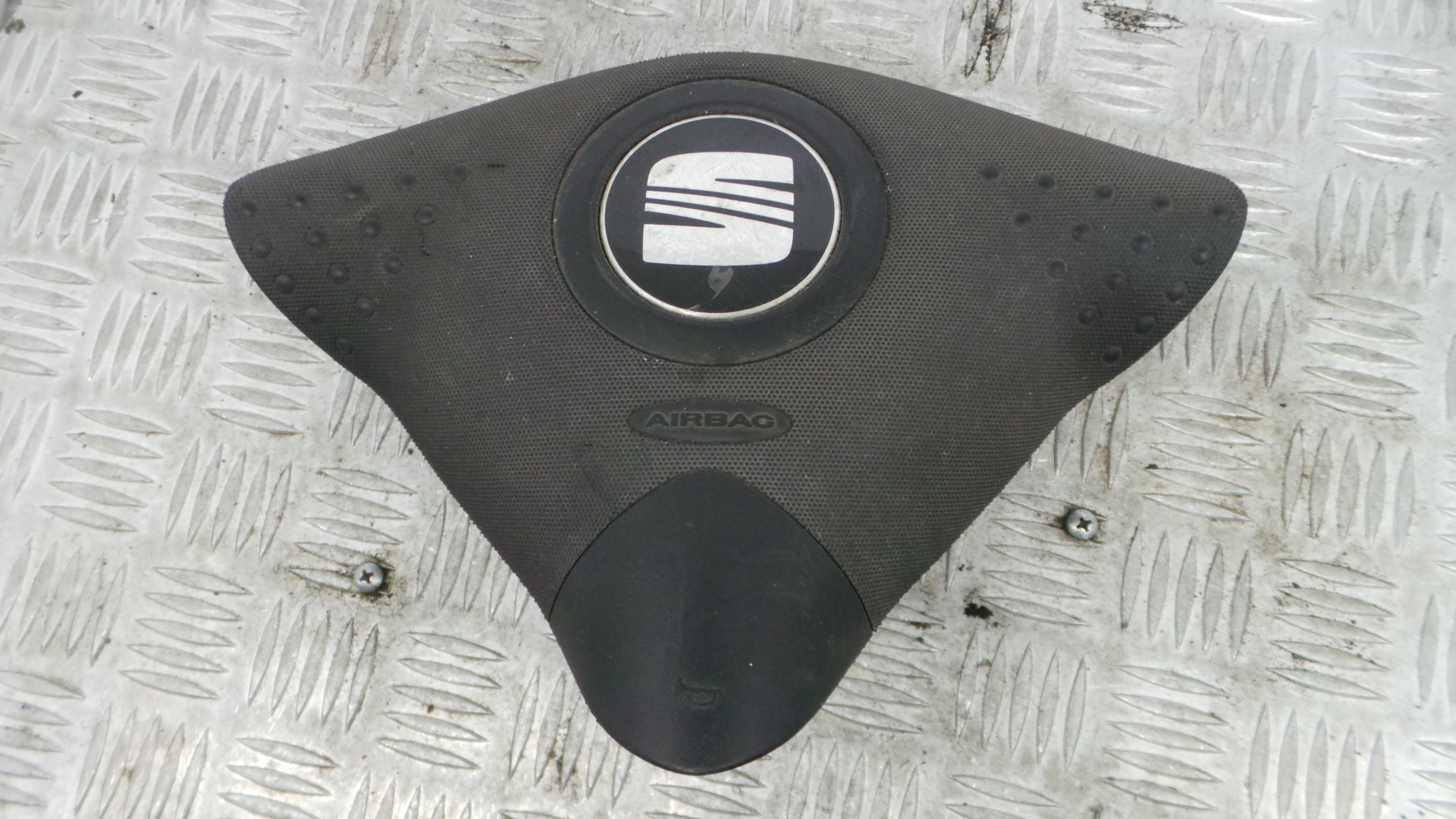 Airbag Volante 6K0880201B - SEAT IBIZA II (6K1), IBIZA Mk II (6K1)-37642759 Airbag Volante 6K0880201B - SEAT IBIZA II (6K1), IBIZA Mk II (6K1)-37642759