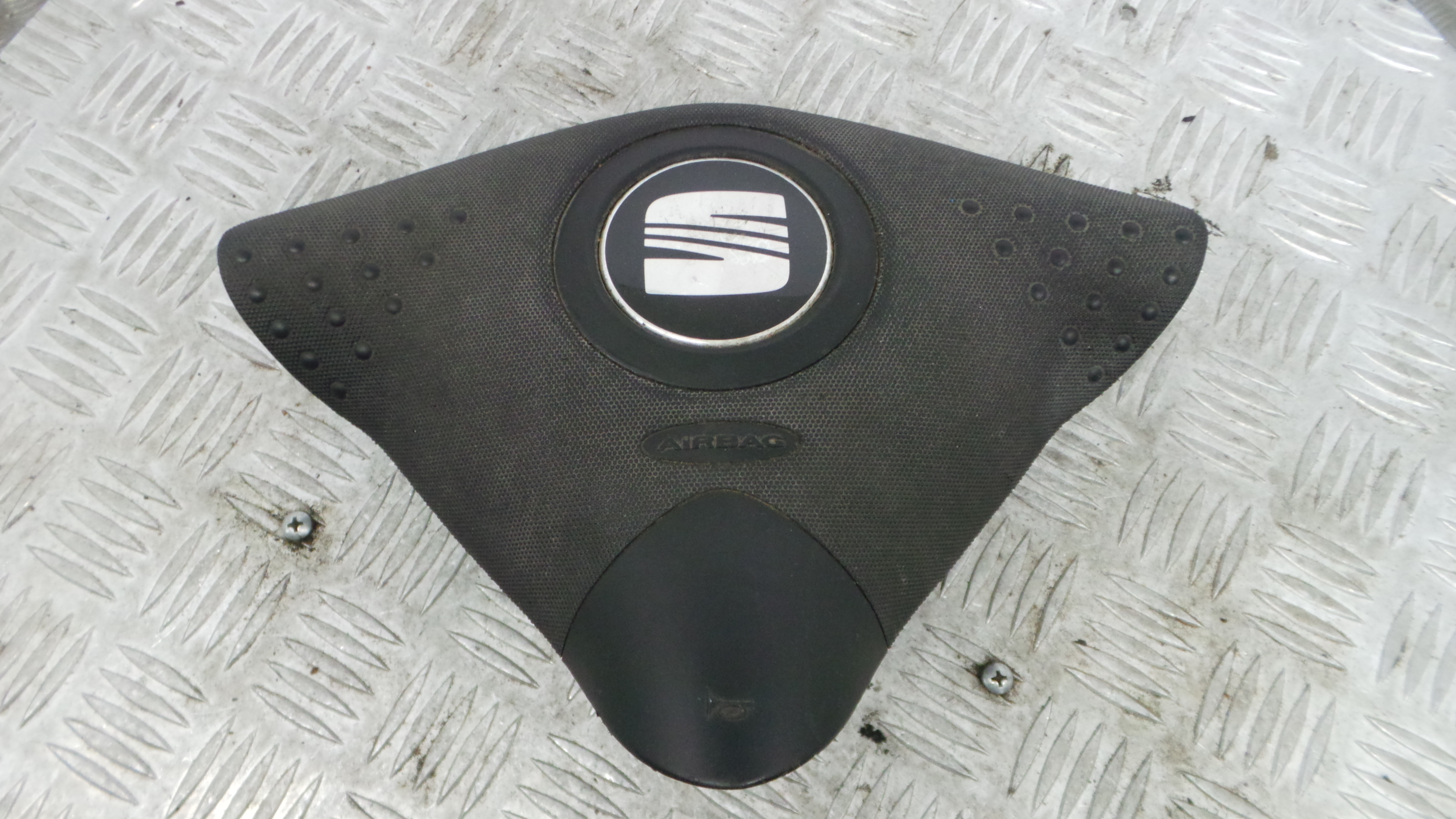 Airbag Volante 6K0880201B - SEAT IBIZA II (6K1), IBIZA Mk II (6K1)-37643347 Airbag Volante 6K0880201B - SEAT IBIZA II (6K1), IBIZA Mk II (6K1)-37643347