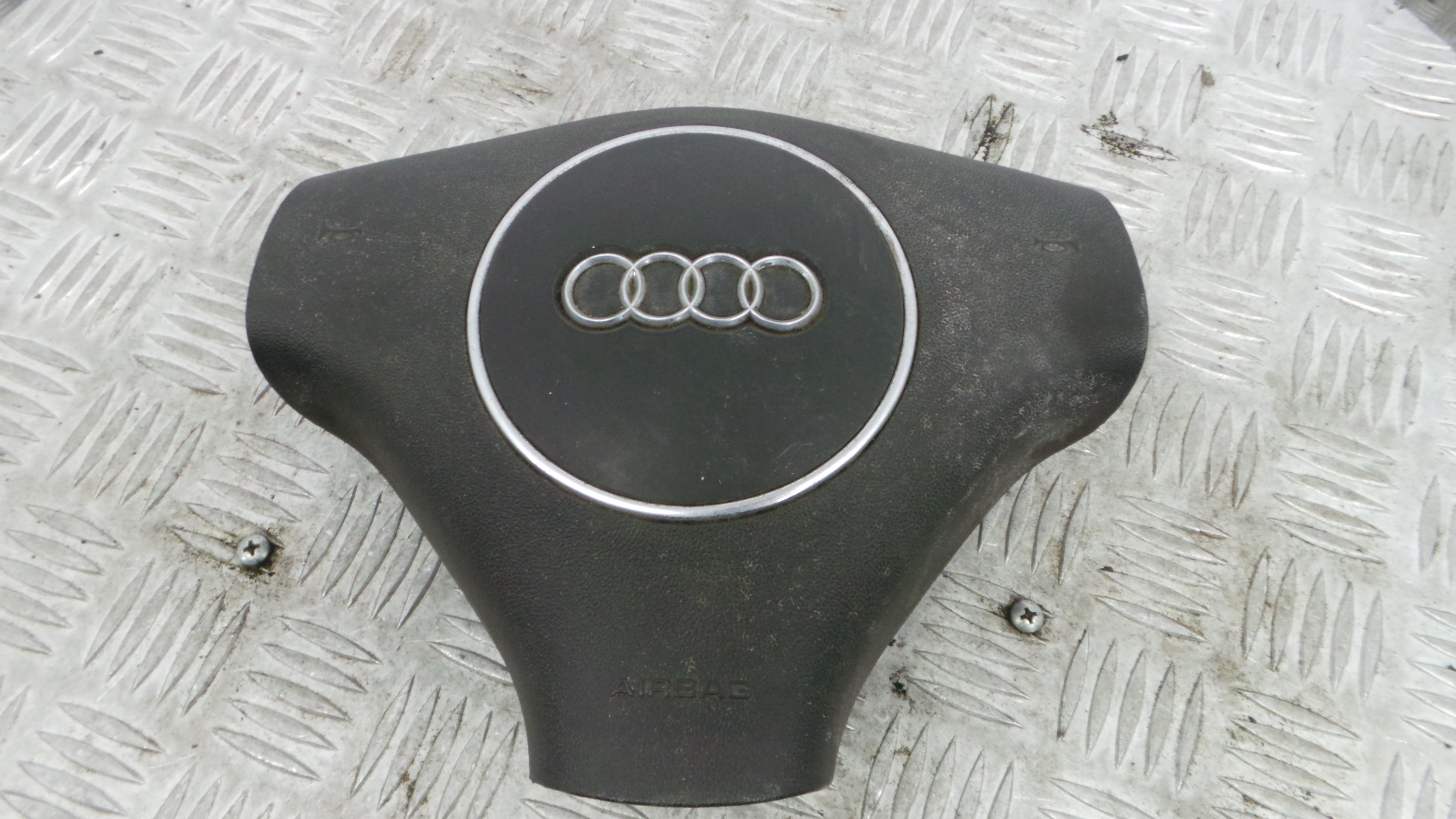 Airbag Volante 8E0880201AT - AUDI A4 B6 (8E2)-37643528