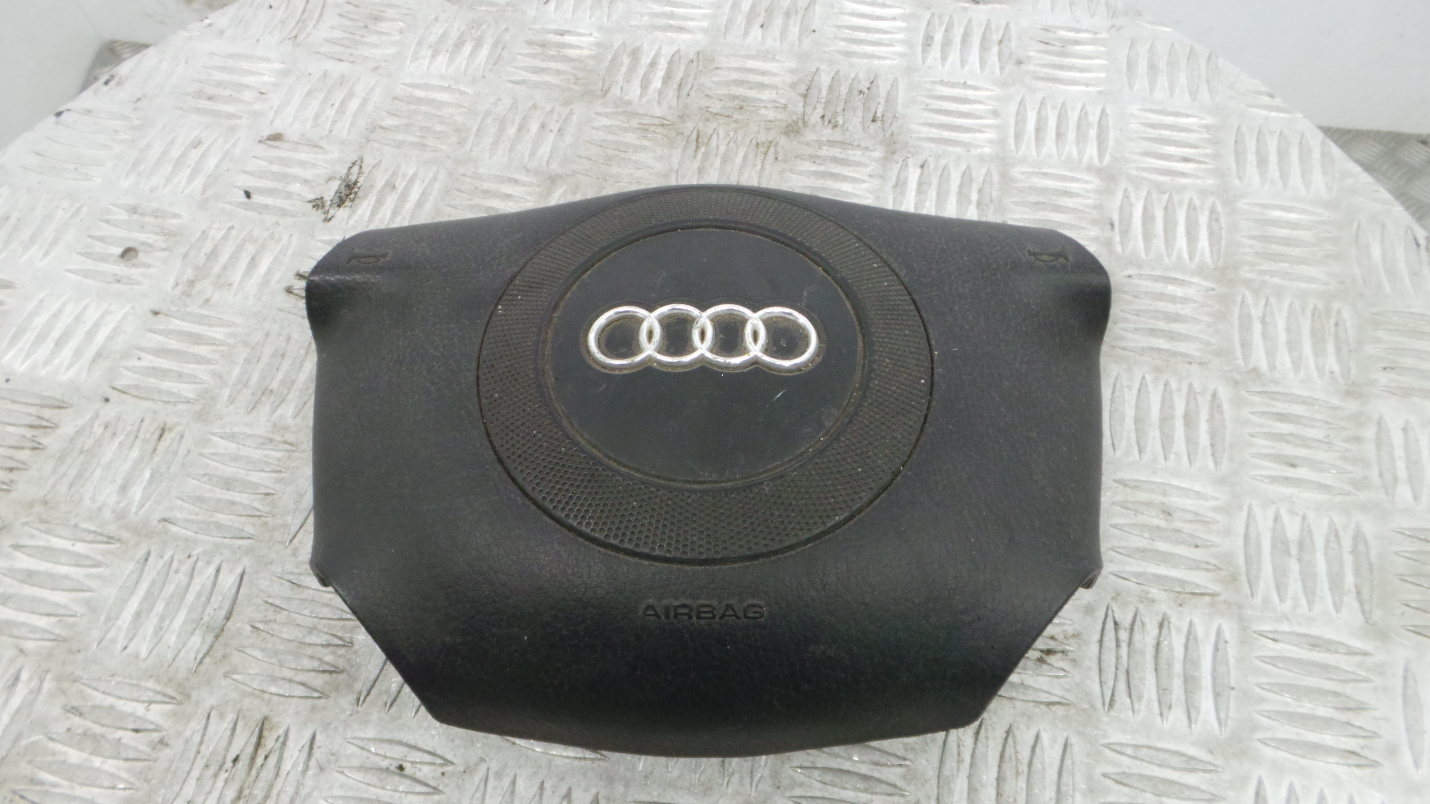 Airbag Volante 4B0880201AH - AUDI A4 B6 (8E2)-37644360