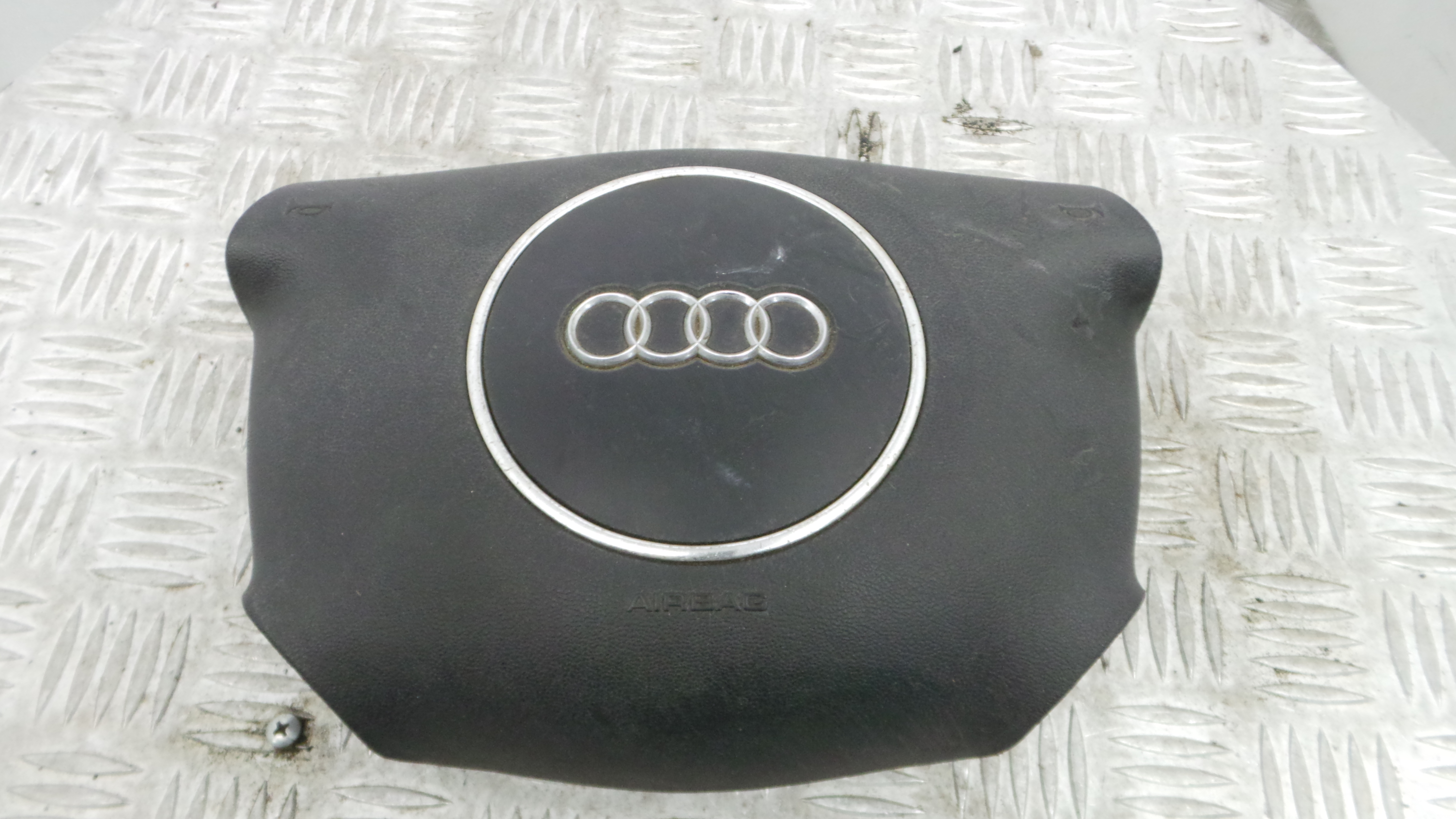 Airbag Volante 8E0880201AA - AUDI A3 (8L1)-37644486 Airbag Volante 8E0880201AA - AUDI A3 (8L1)-37644486