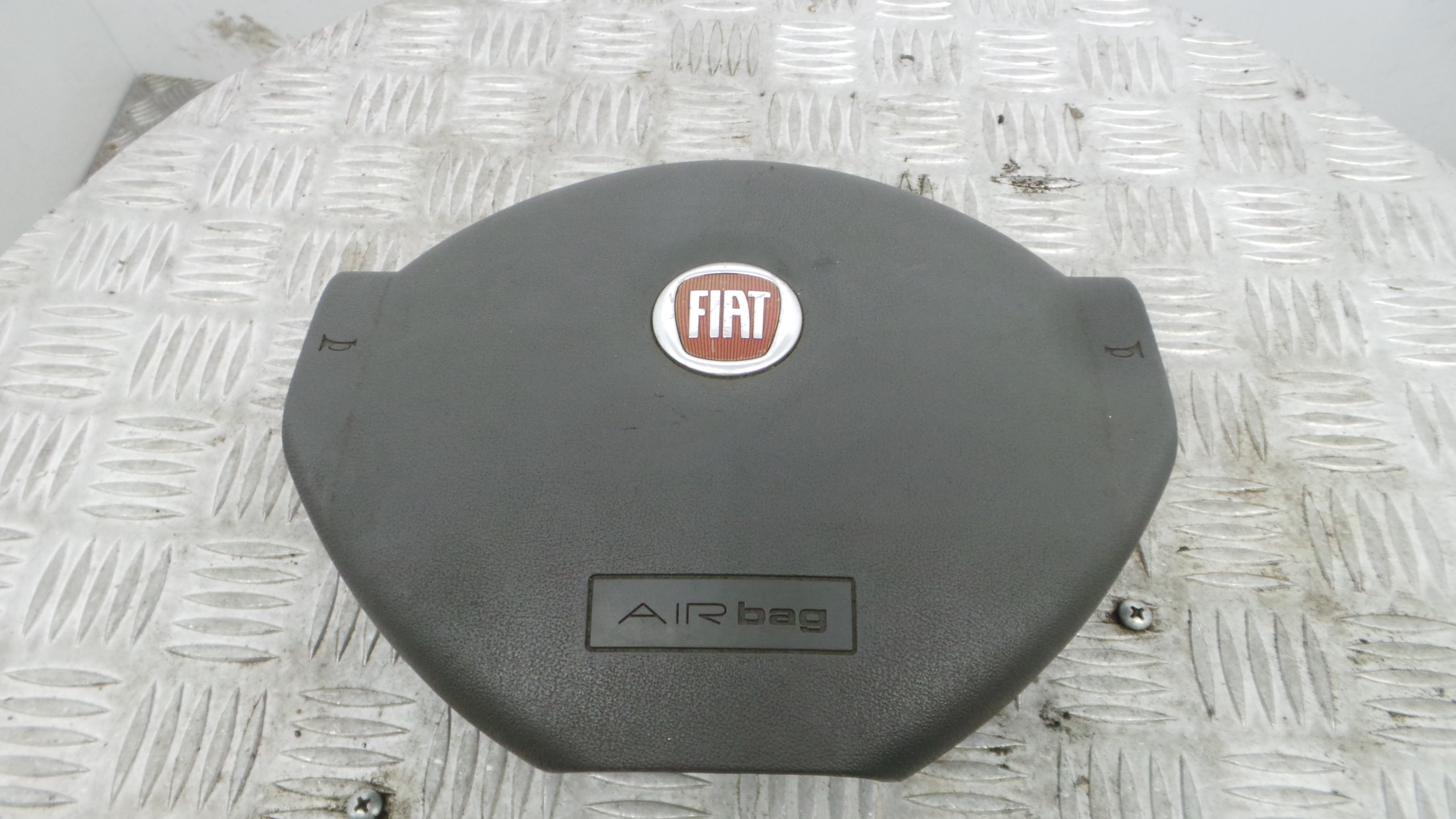Airbag Volante 735460952 - FIAT PANDA (169_), PANDA / PANDA CLASSIC (169_)-37652378 Airbag Volante 735460952 - FIAT PANDA (169_), PANDA / PANDA CLASSIC (169_)-37652378