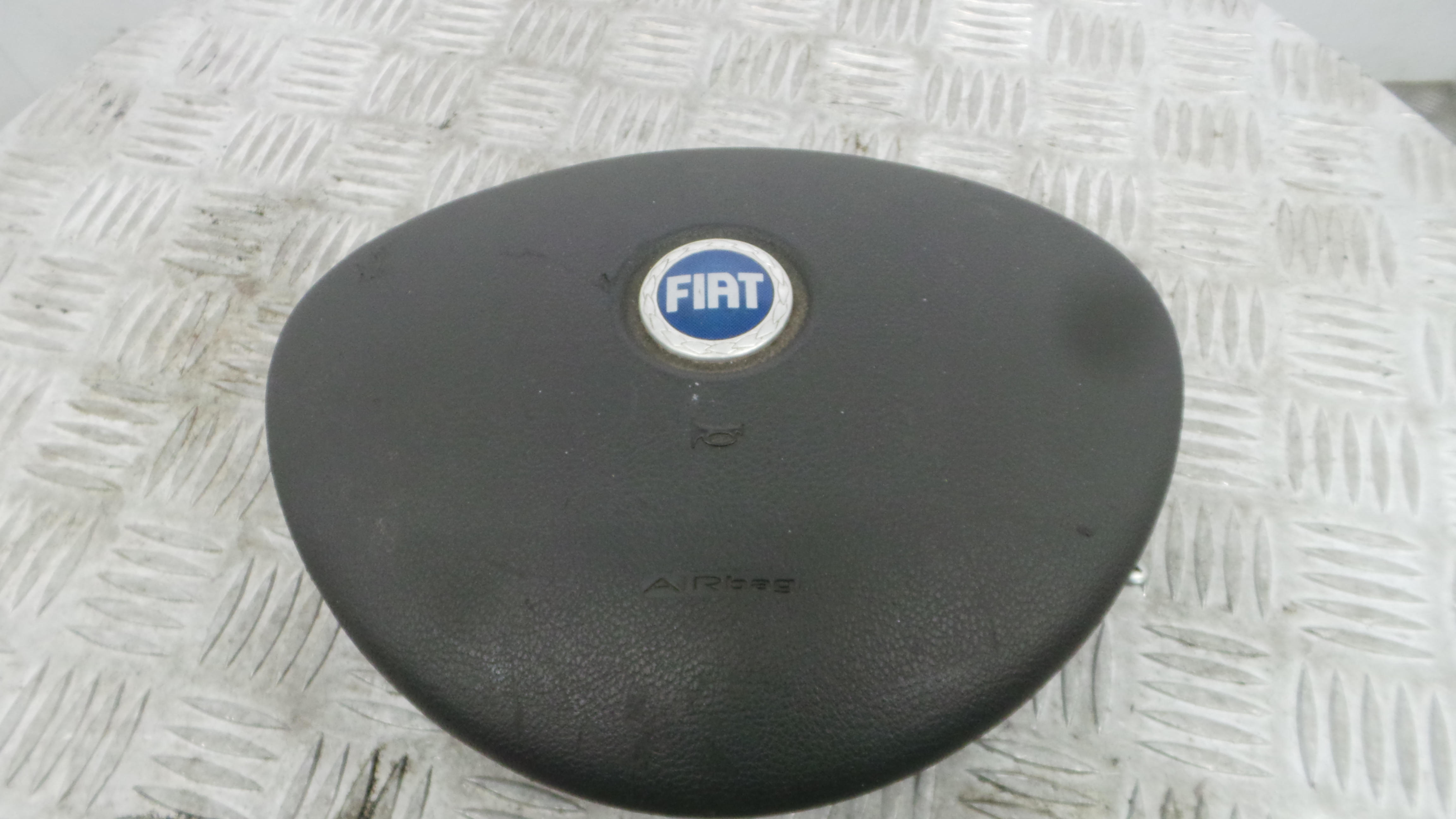 Airbag Volante 7353352420 - FIAT PUNTO (188_)-37657094