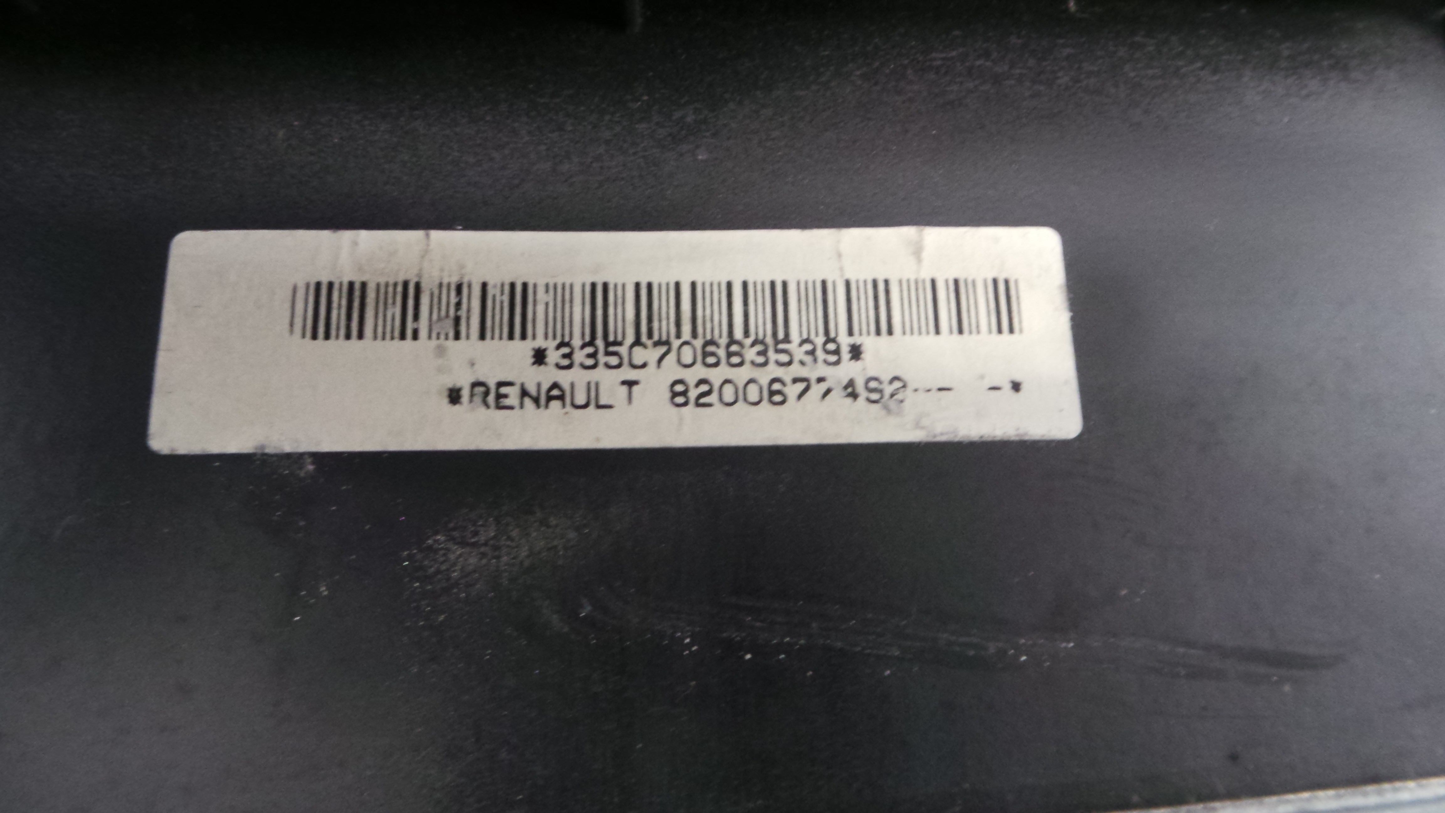 Airbag Volante 8200677492 - RENAULT CLIO III (BR0/1, CR0/1)-37665938