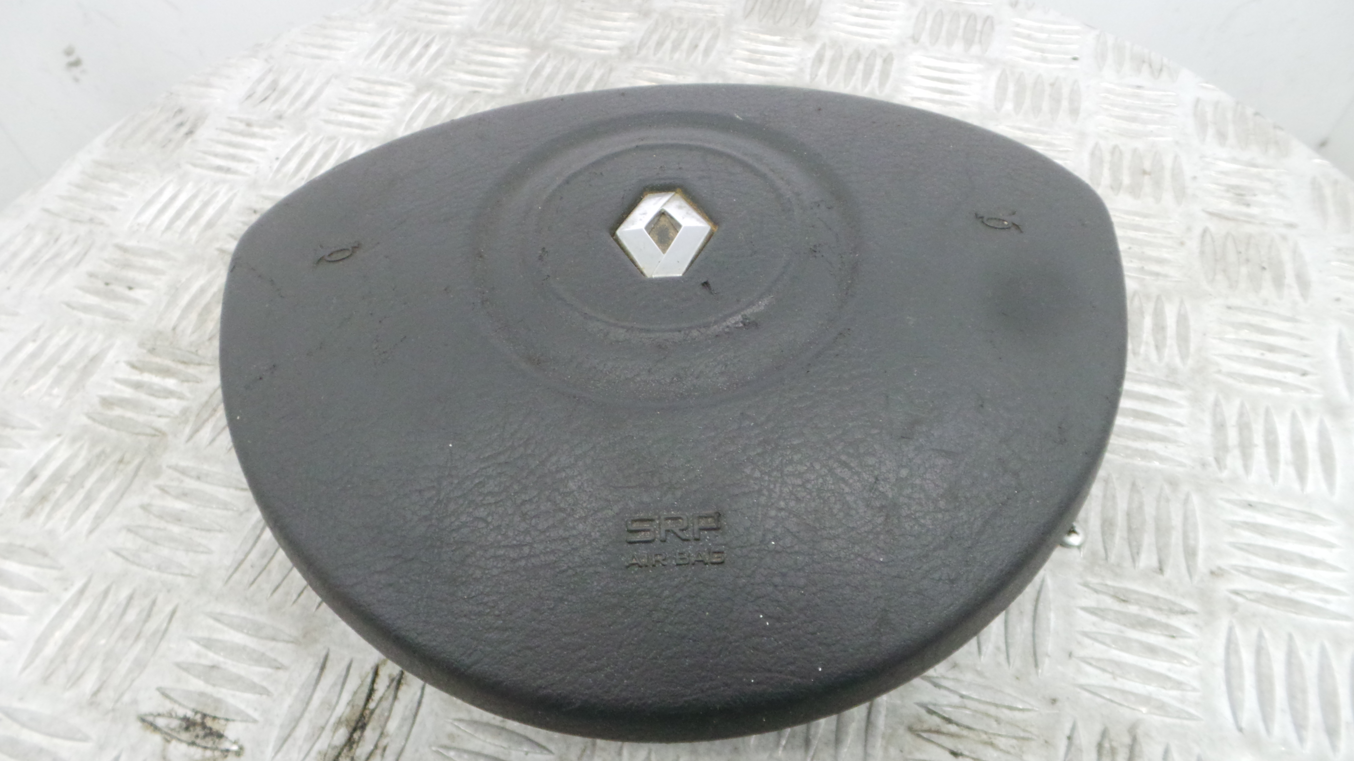 Airbag Volante 8200677492 - RENAULT CLIO III (BR0/1, CR0/1)-37666702