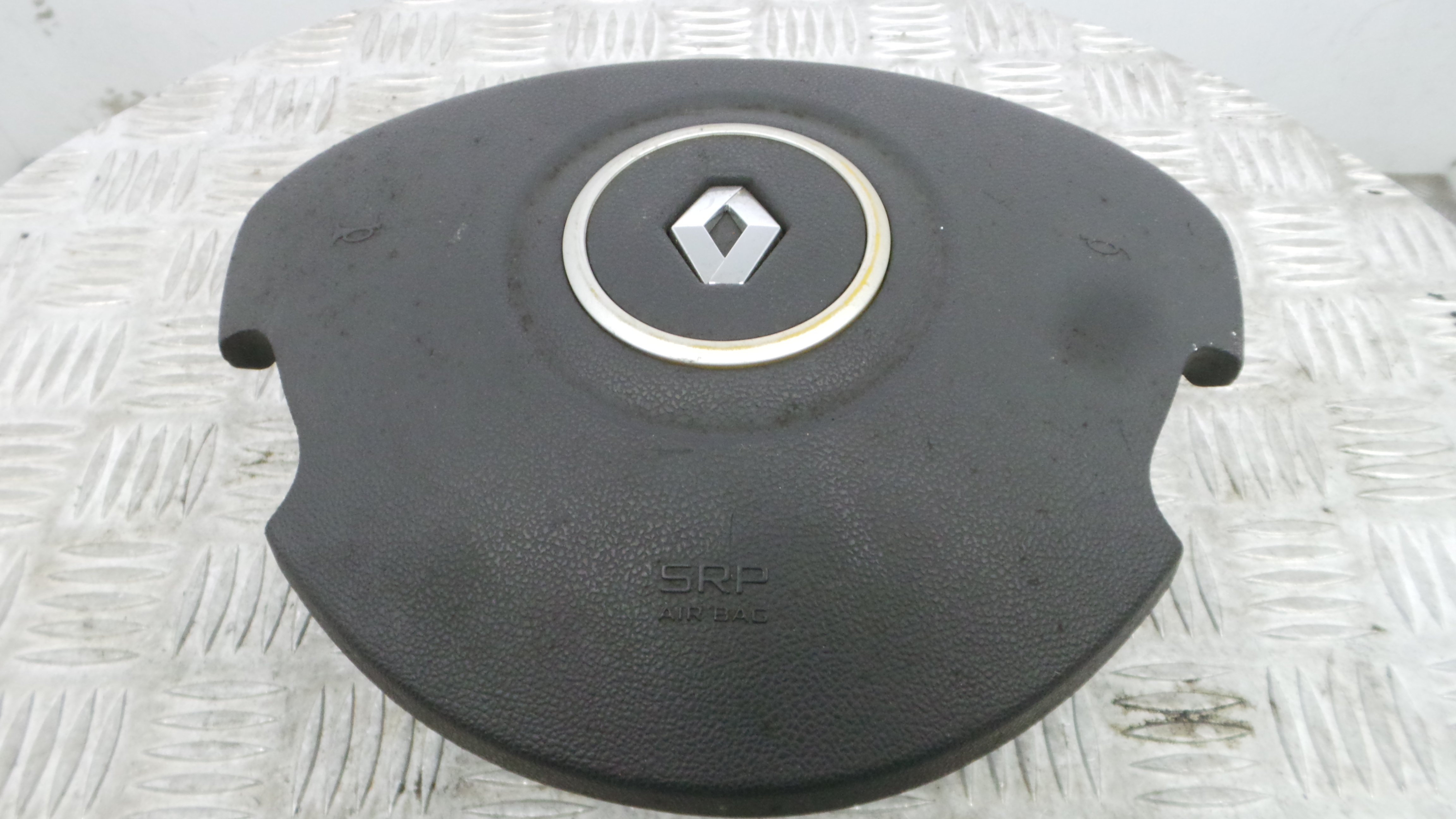 Airbag Volante 8200363630A - RENAULT CLIO III (BR0/1, CR0/1)-37667190 Airbag Volante 8200363630A - RENAULT CLIO III (BR0/1, CR0/1)-37667190