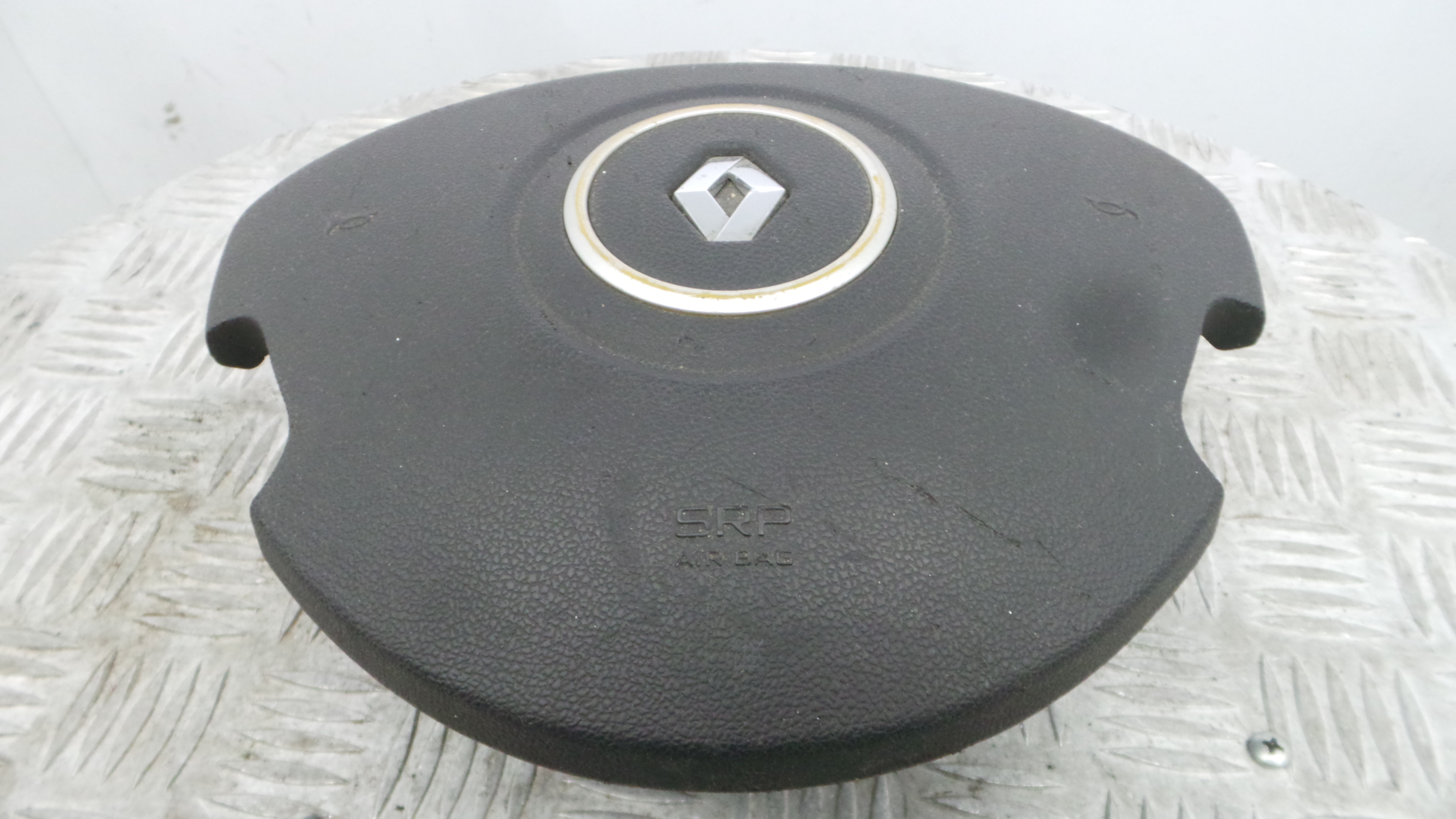 Airbag Volante 8200363630A - RENAULT CLIO III (BR0/1, CR0/1)-37773353 Airbag Volante 8200363630A - RENAULT CLIO III (BR0/1, CR0/1)-37773353