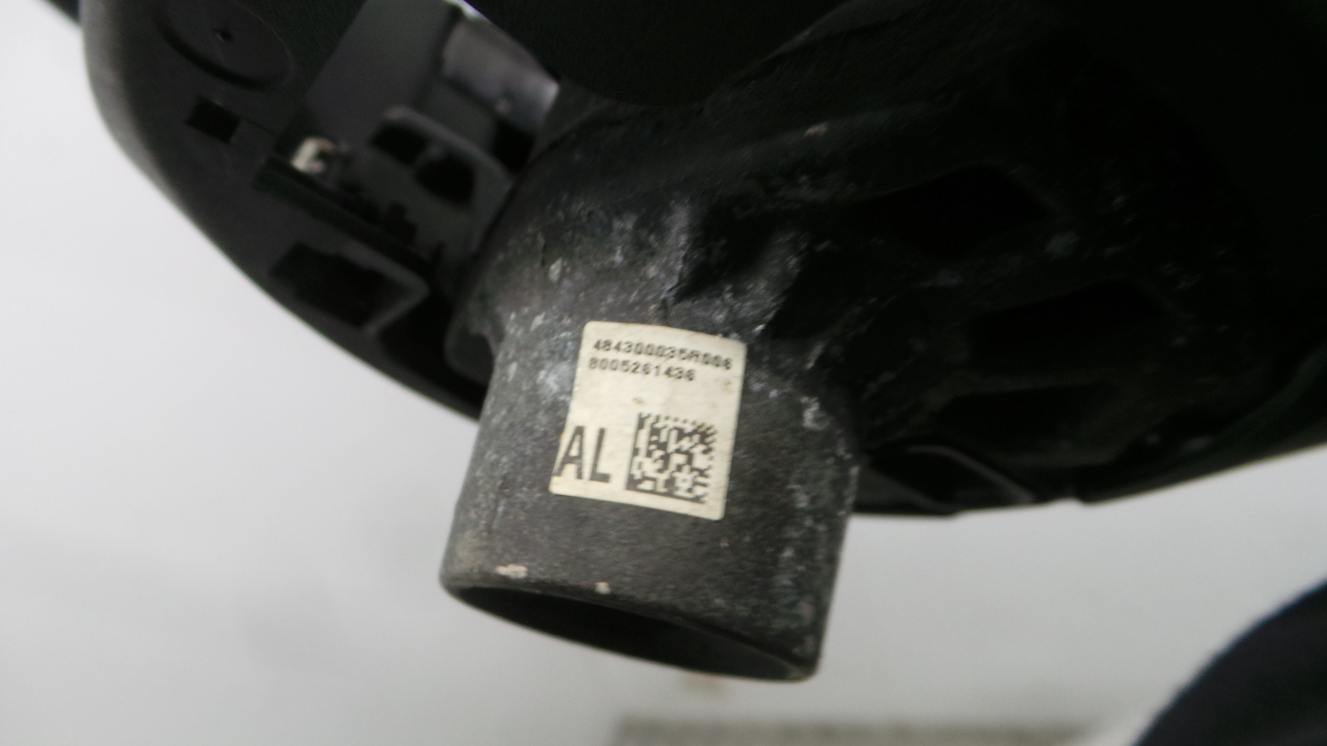 Volante 60958140 - RENAULT MEGANE III Hatchback (BZ0/1_, B3_)-37805288