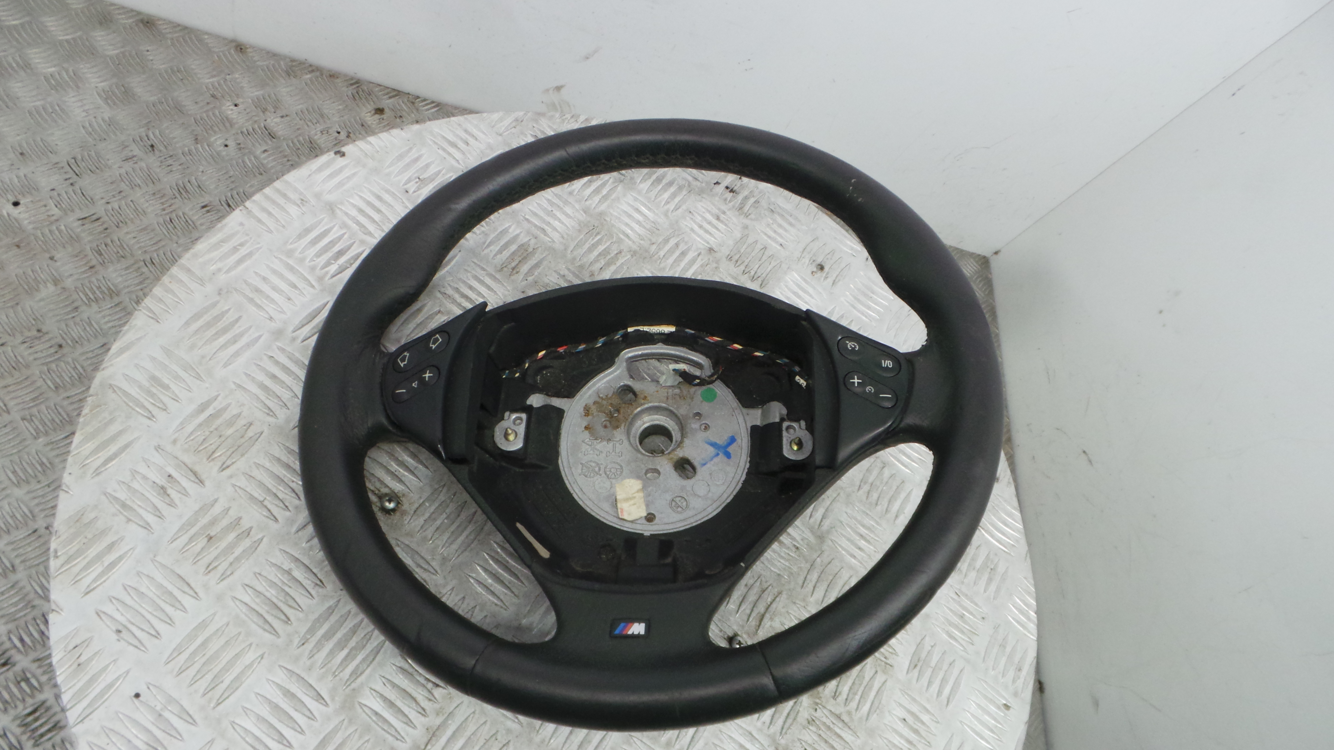 Volante 2229115.9 - BMW 5 (E39)-37805295 Volante 2229115.9 - BMW 5 (E39)-37805295