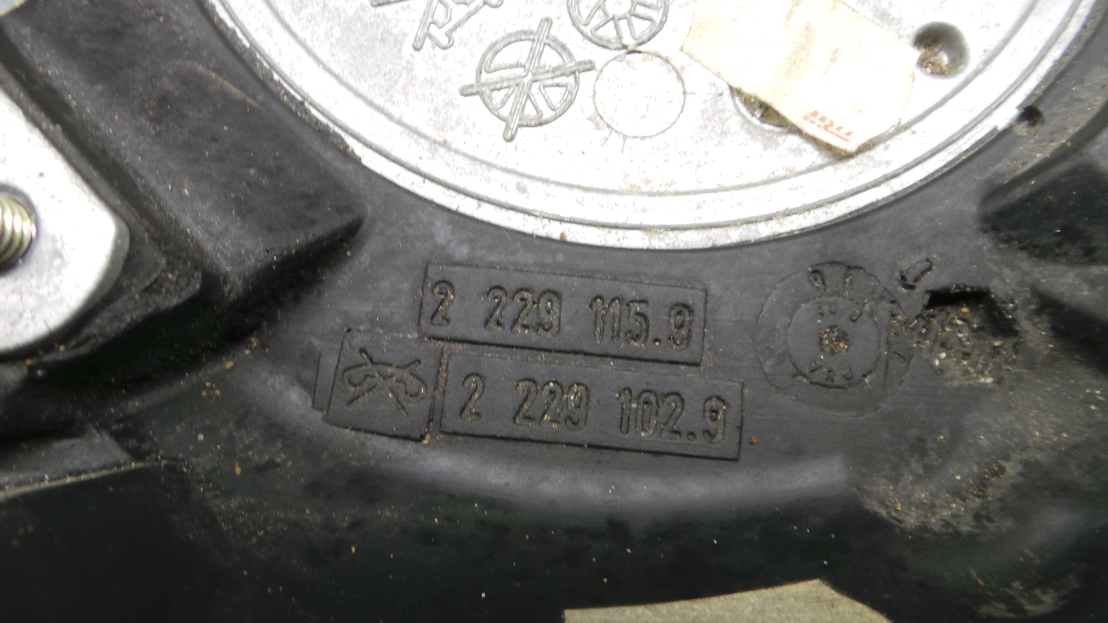 Volante 2229115.9 - BMW 5 (E39)-37805295