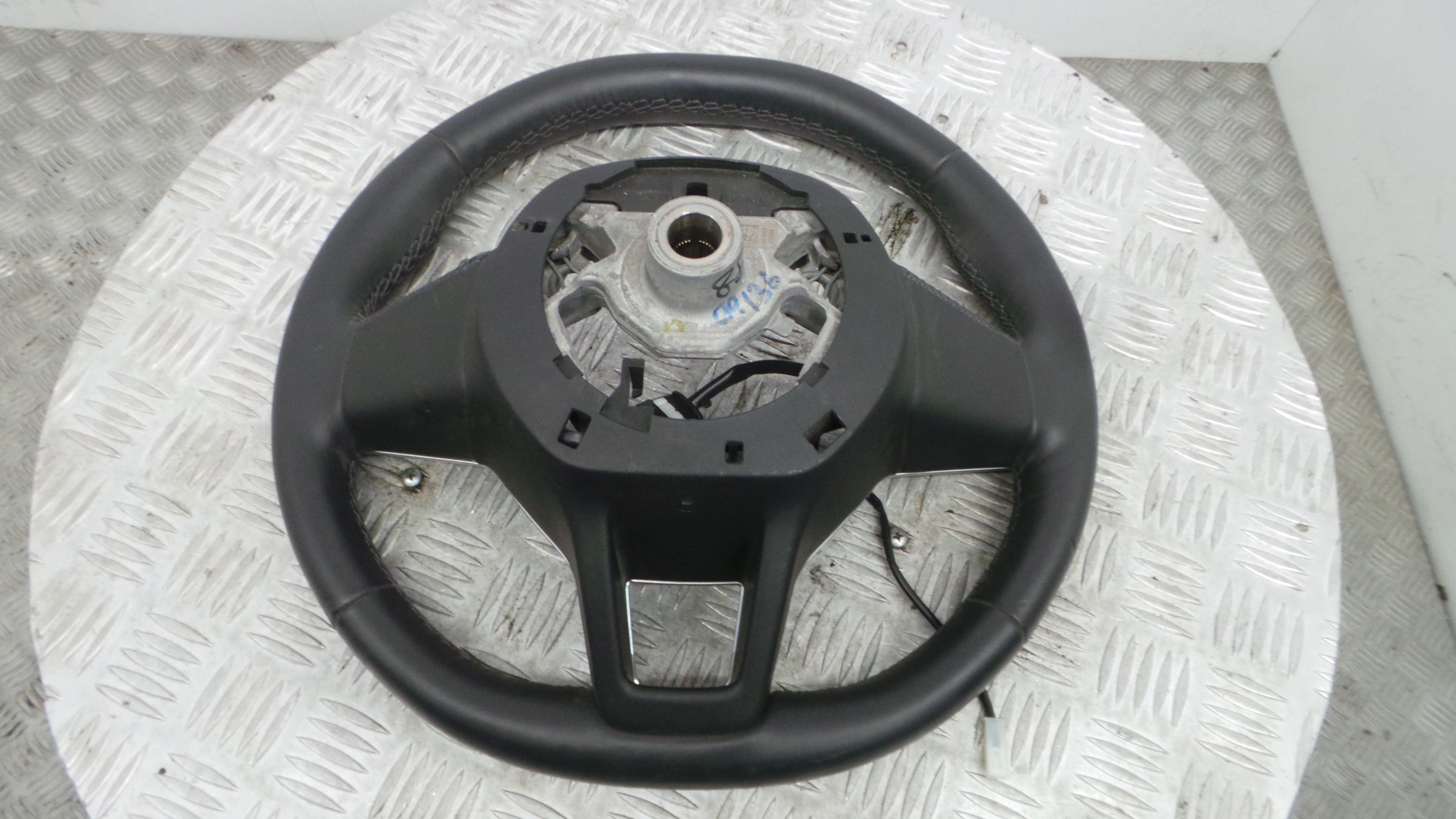 Volante 484000642R - RENAULT CLIO V (B7_)-37805314